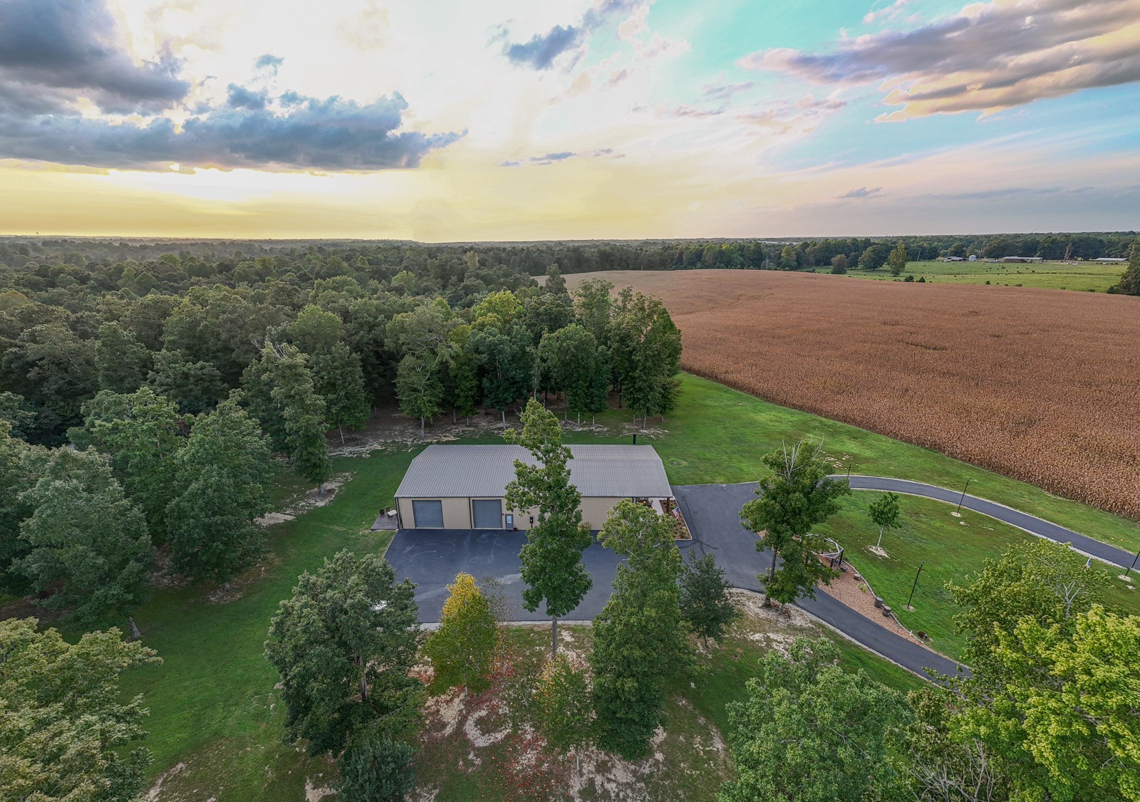 2498 Gourdneck Rd, NW
