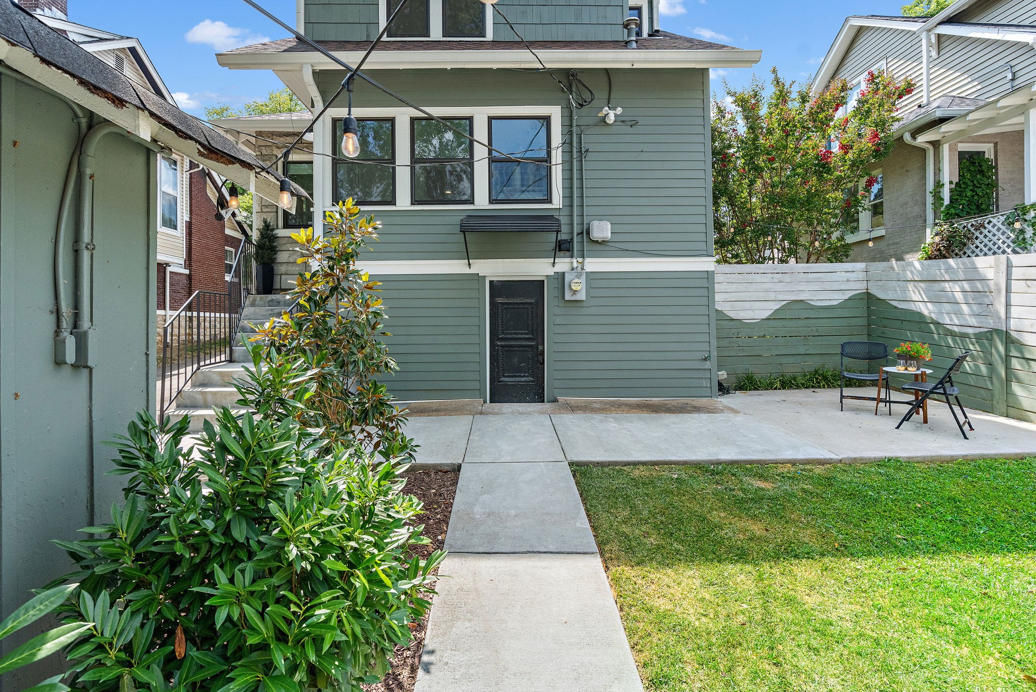 1602 17th Ave, S