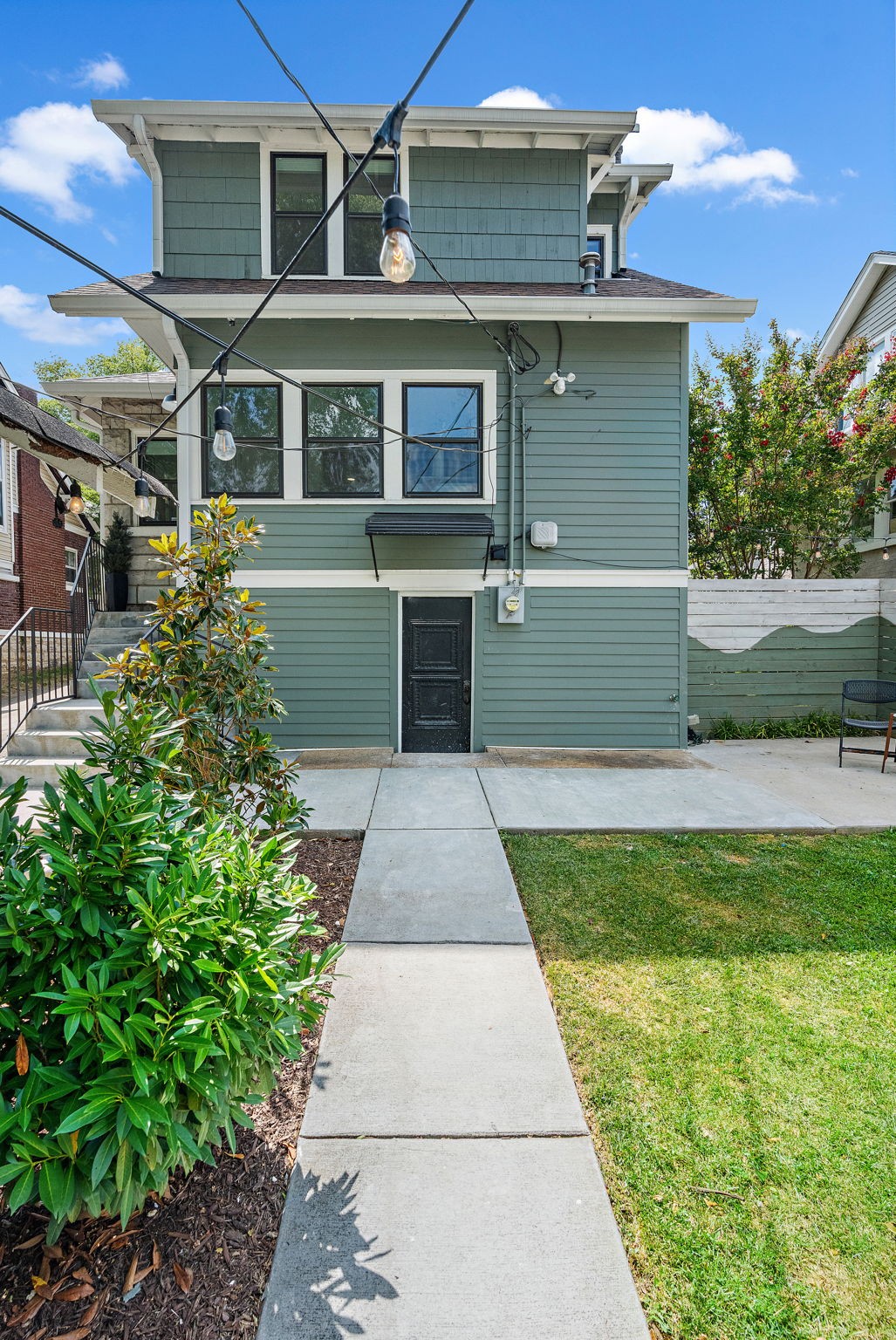 1602 17th Ave, S