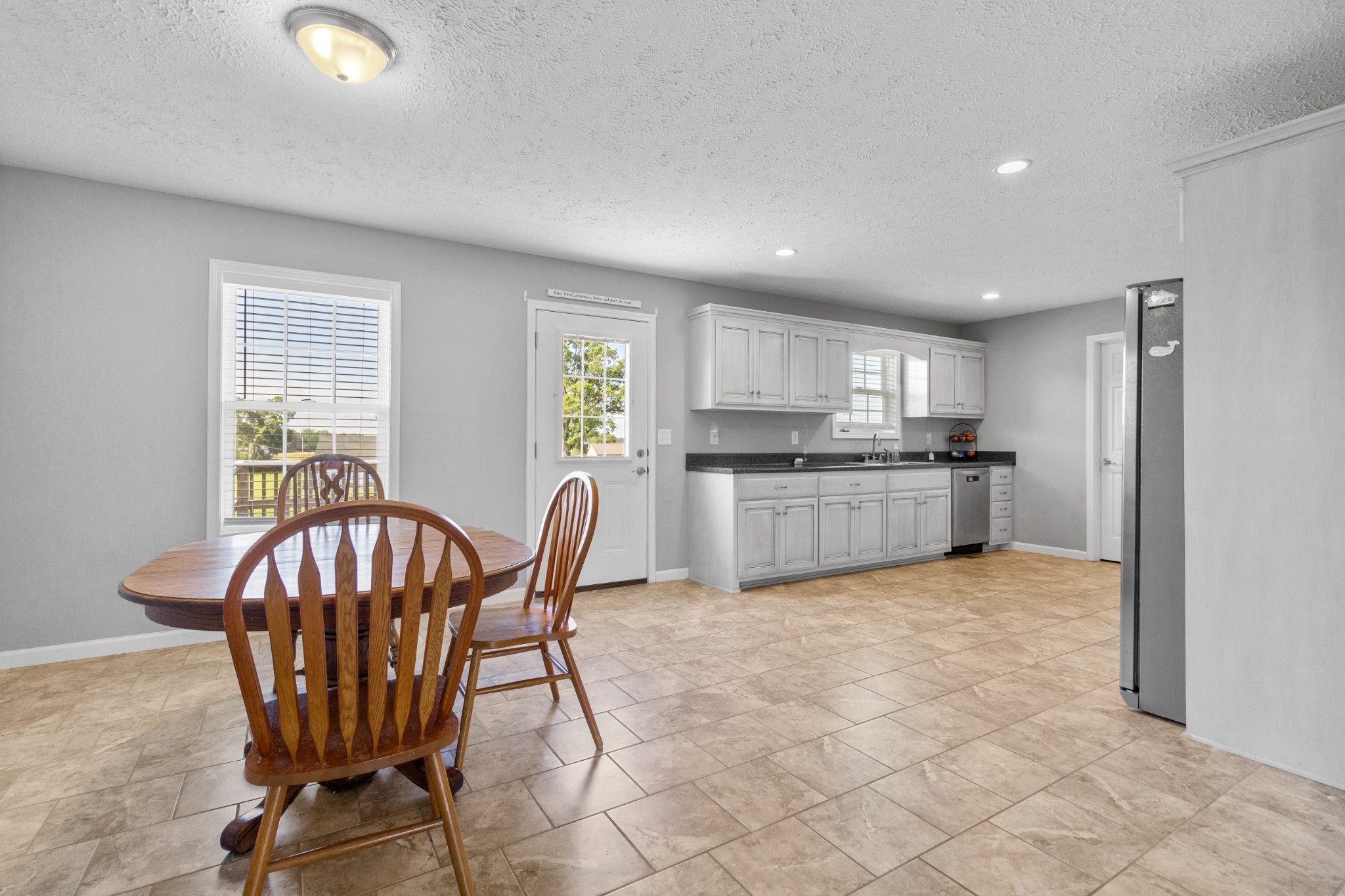 3874 Asbury Rd
