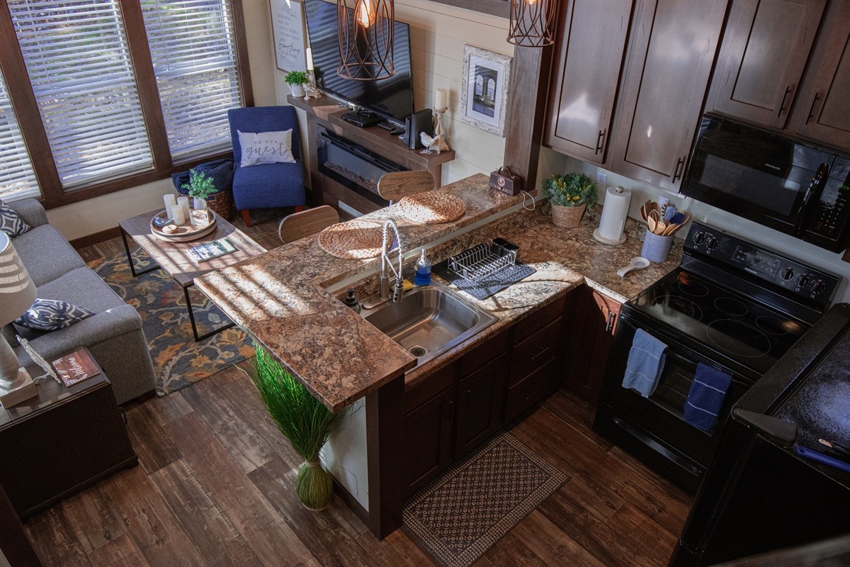 476 Deer Lick Trail
