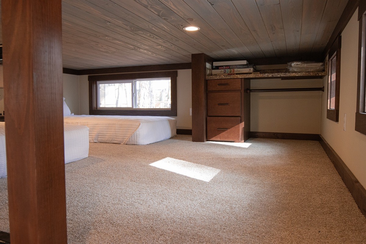 476 Deer Lick Trail