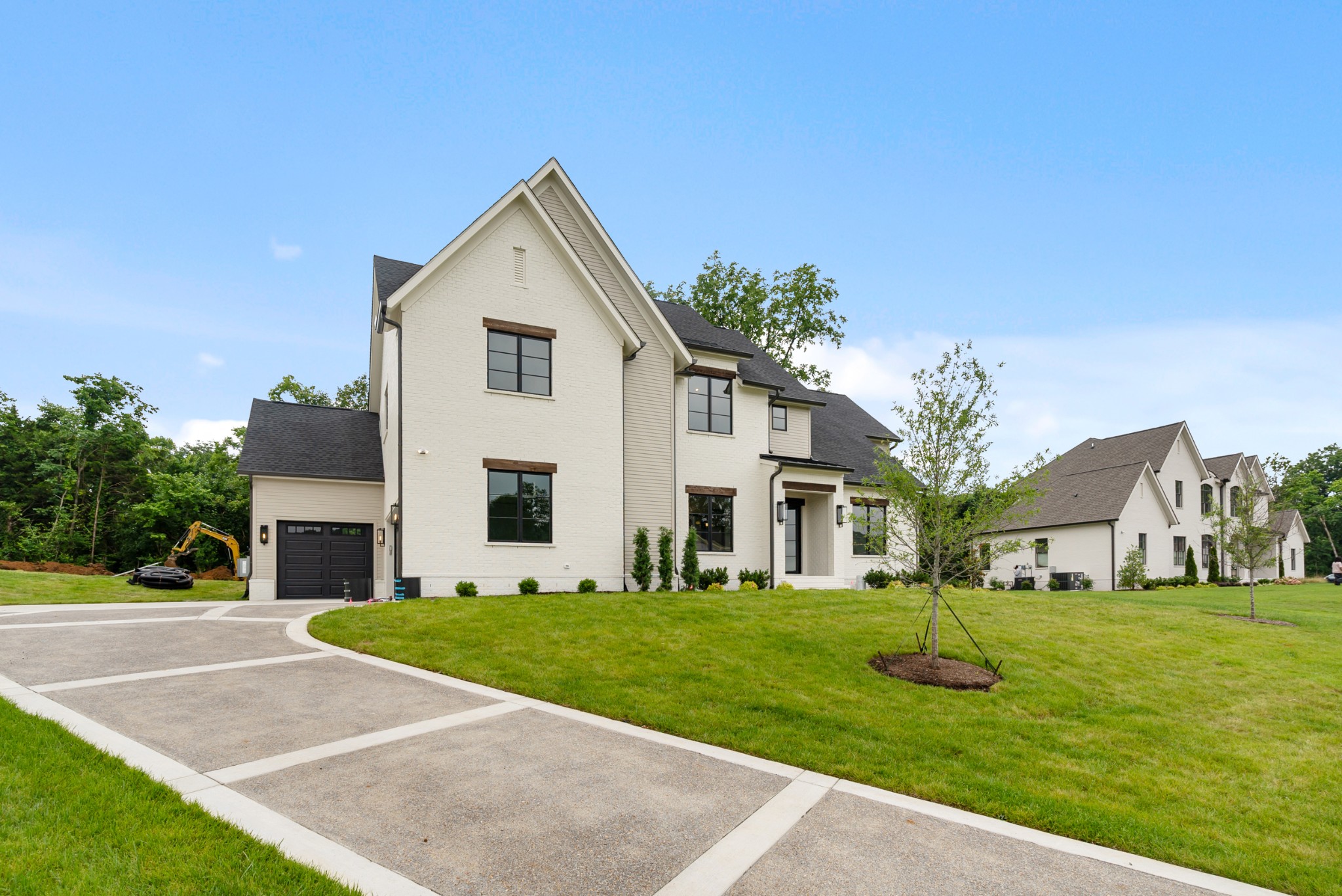 1642 Honeyman Pt
