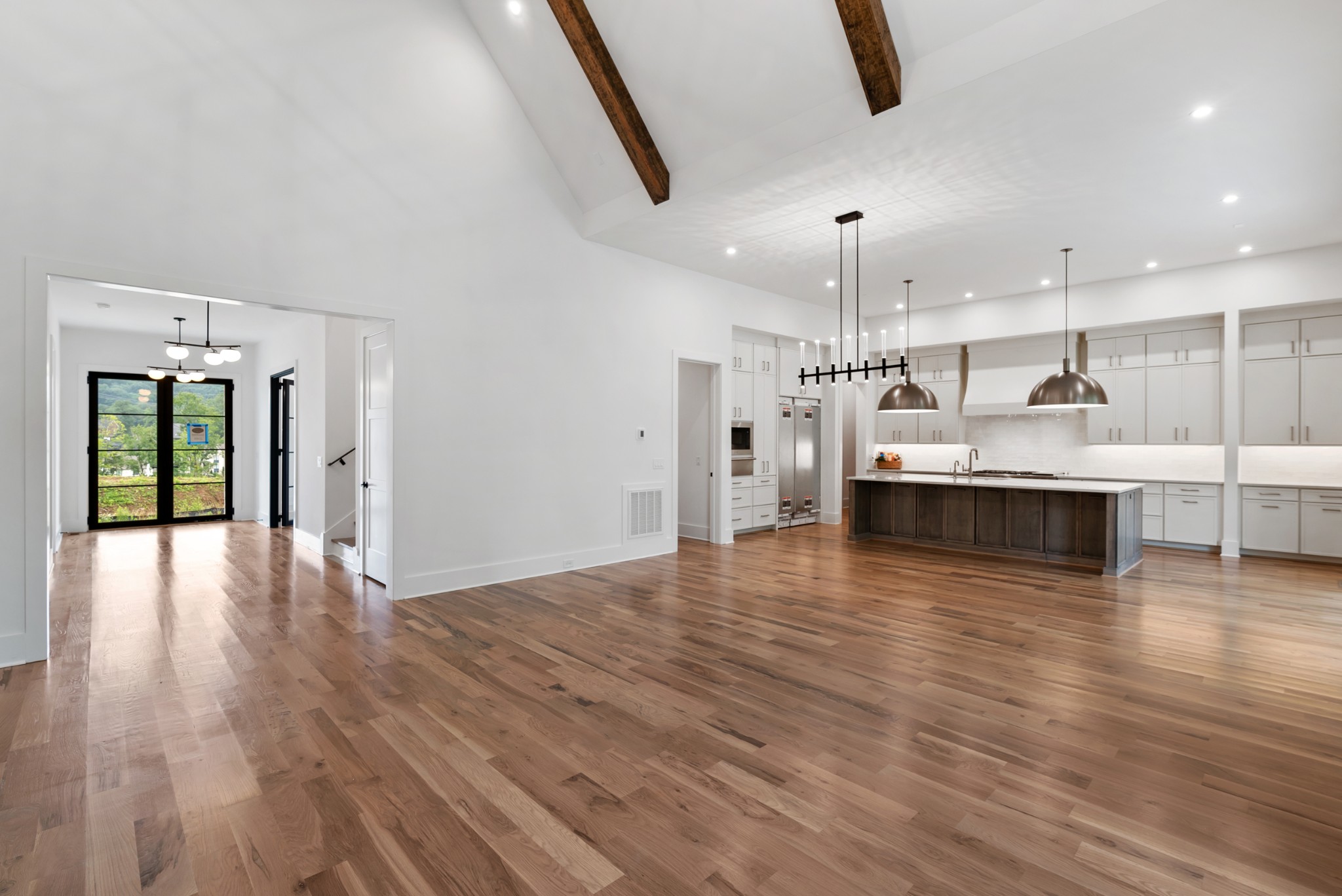 1642 Honeyman Pt