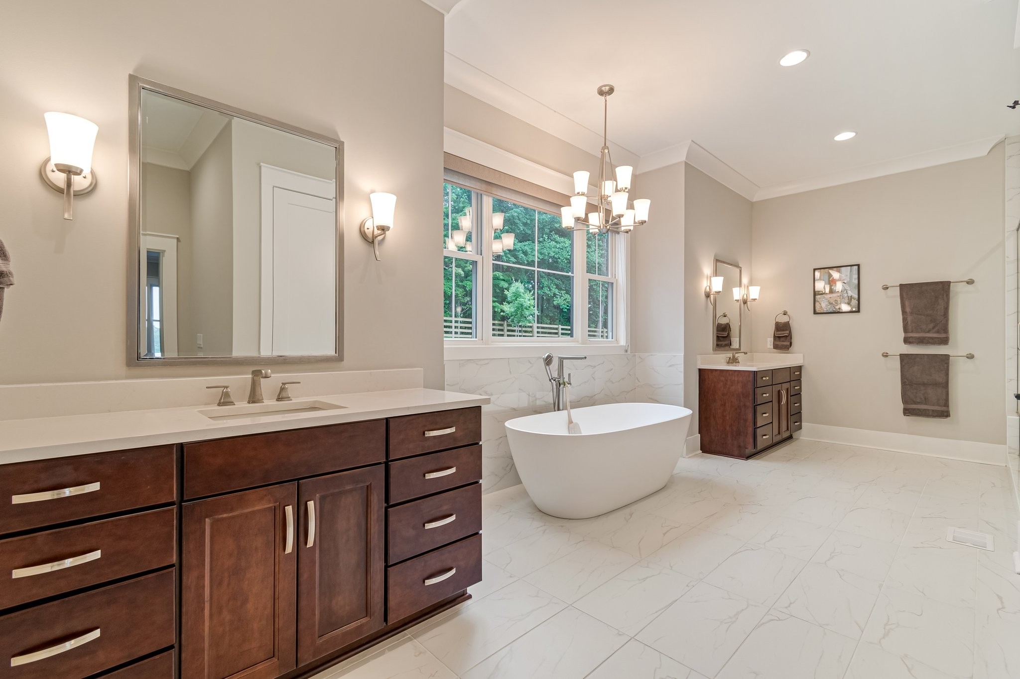 1049 Paiute Trl