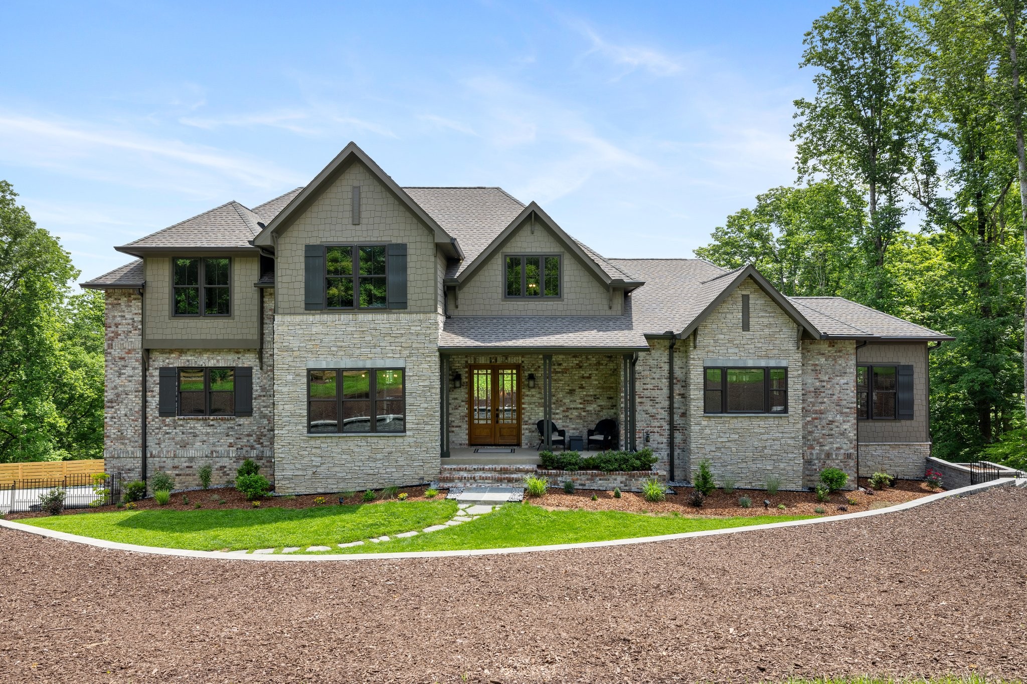 1049 Paiute Trl