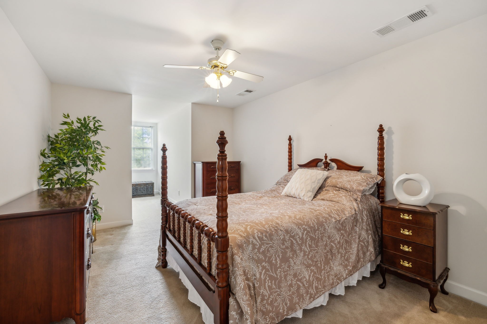 1340 Liberty Pike