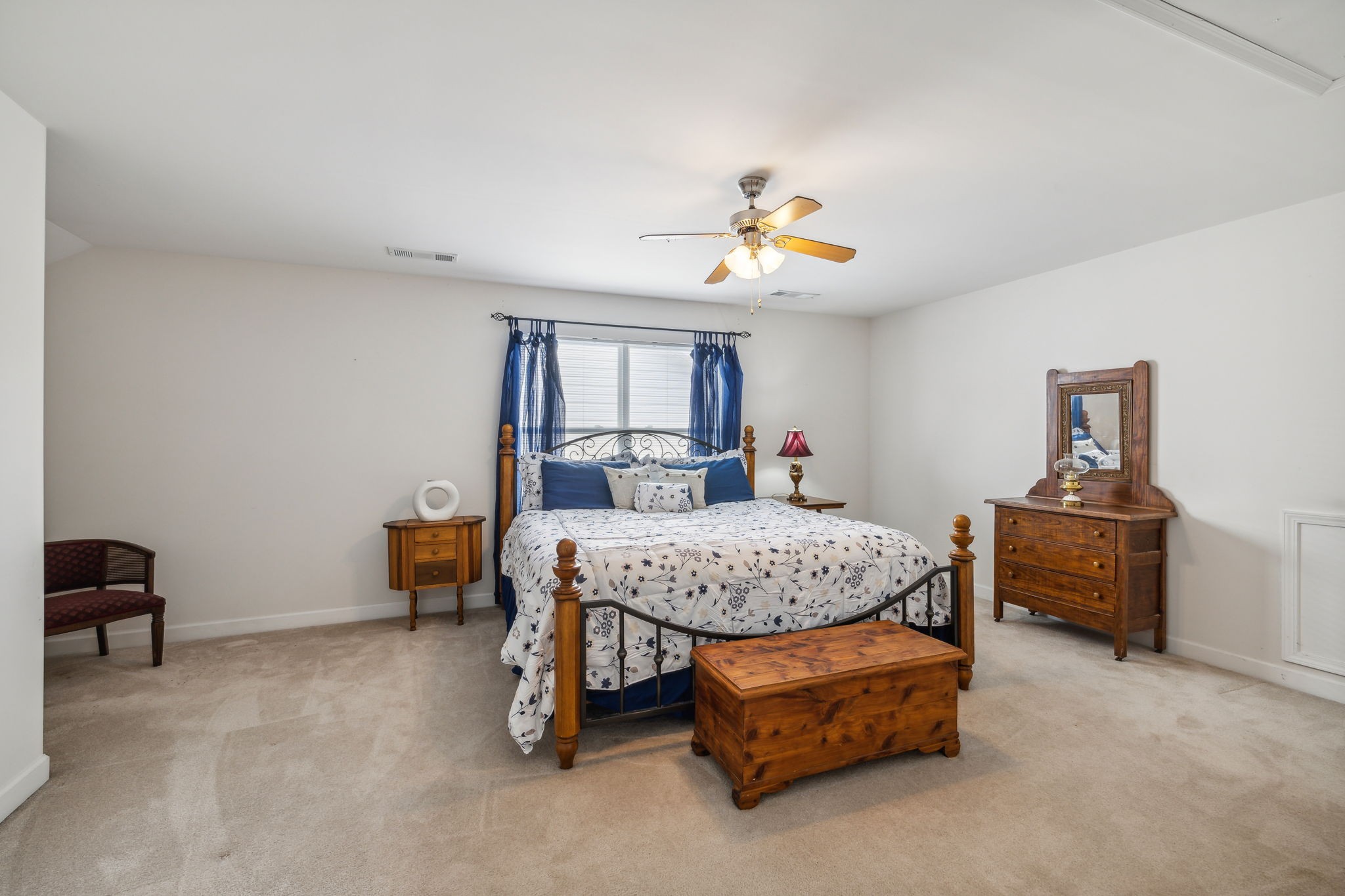 1340 Liberty Pike