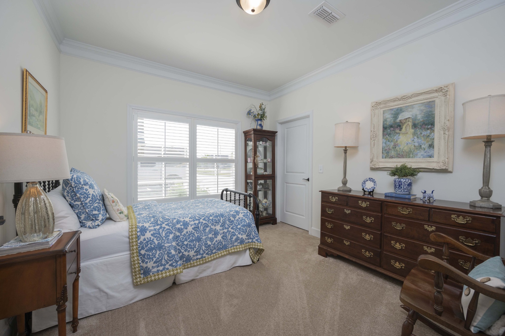 2370 Stonecenter Ln