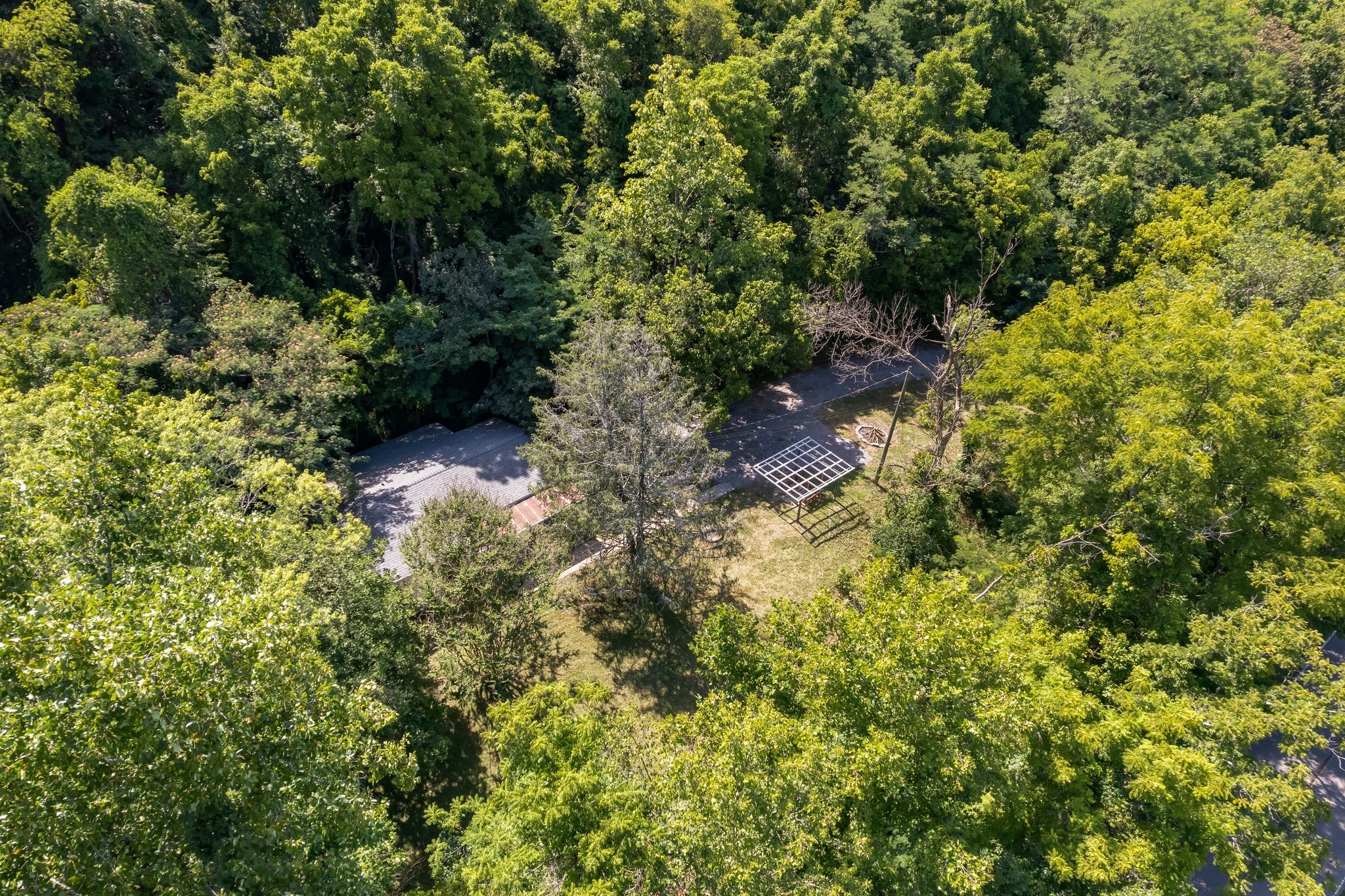 4805 Eatons Creek Rd