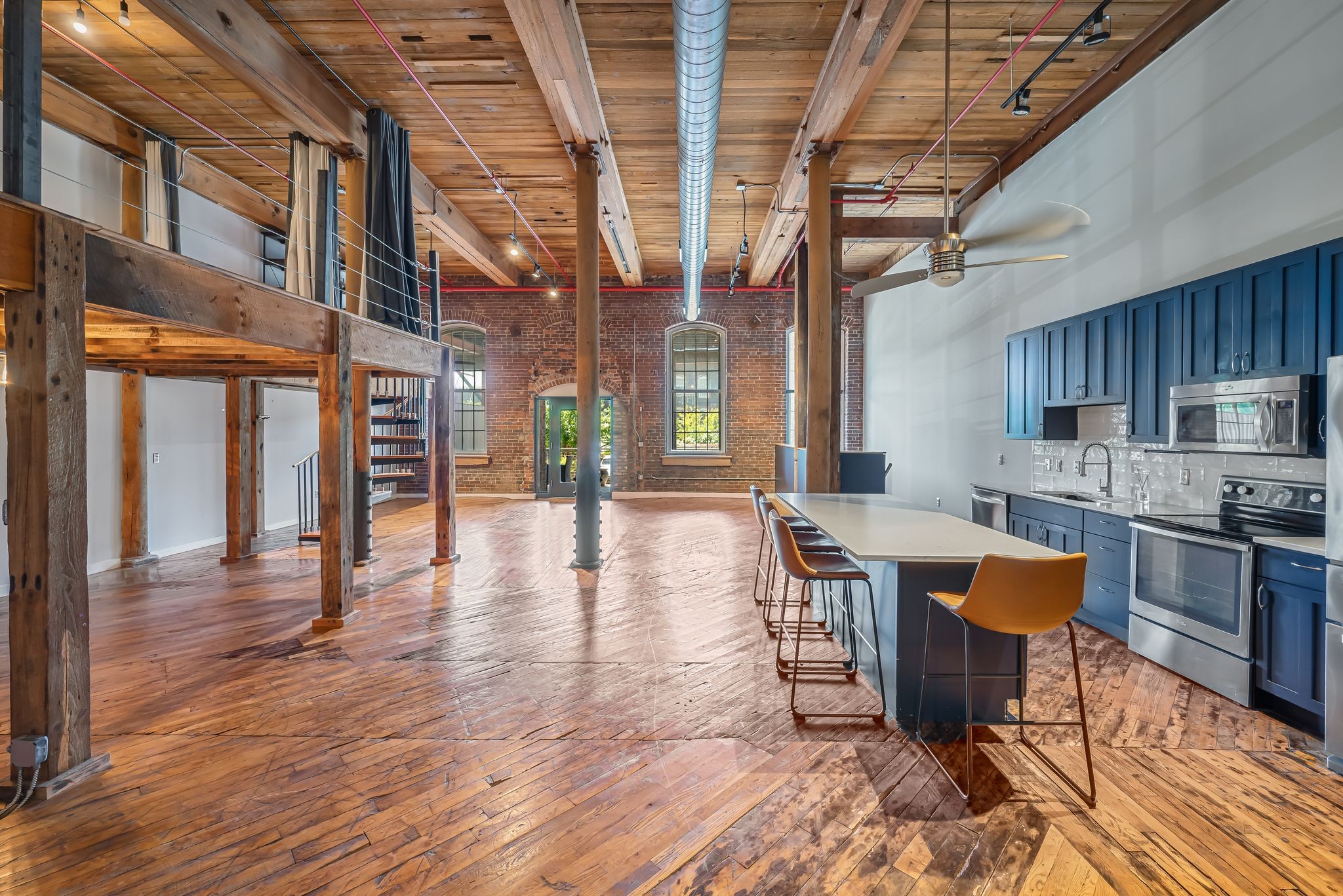1400 Rosa L Parks Blvd Unit: 112