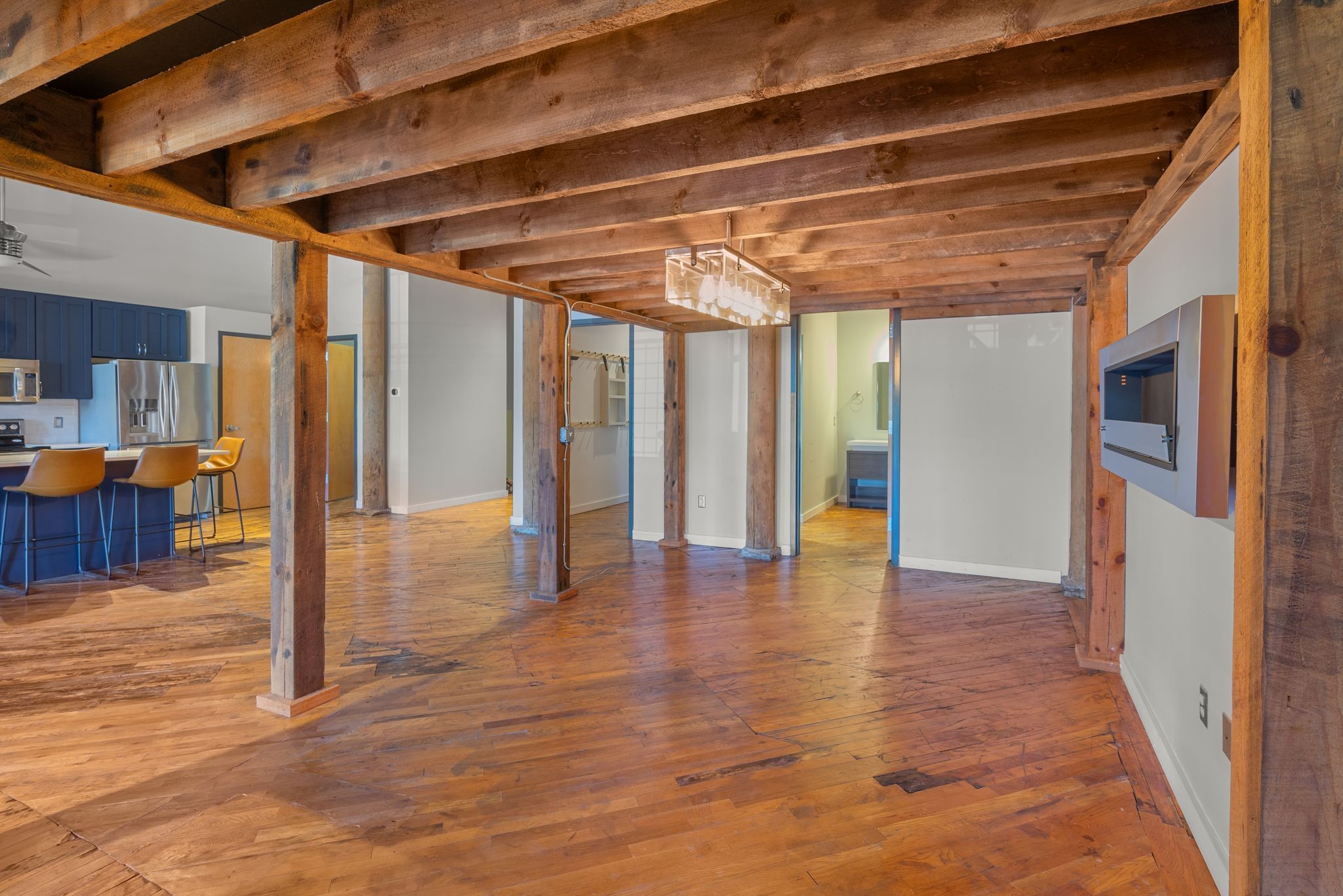 1400 Rosa L Parks Blvd Unit: 112