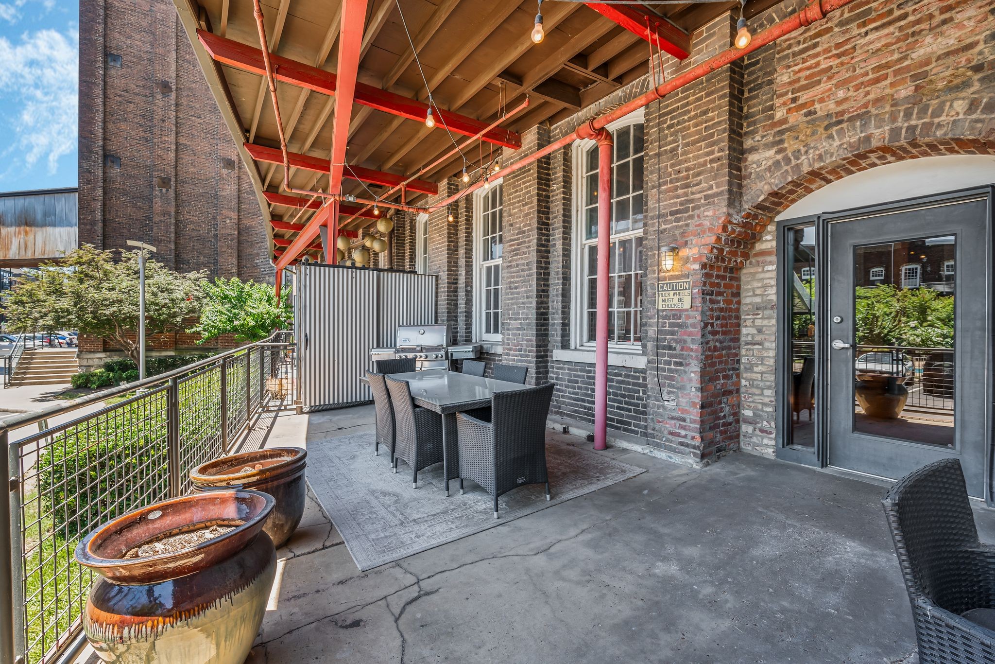 1400 Rosa L Parks Blvd Unit: 112