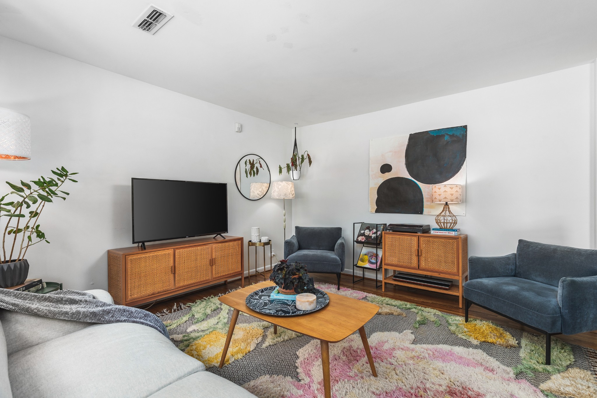 231 Willow Ln