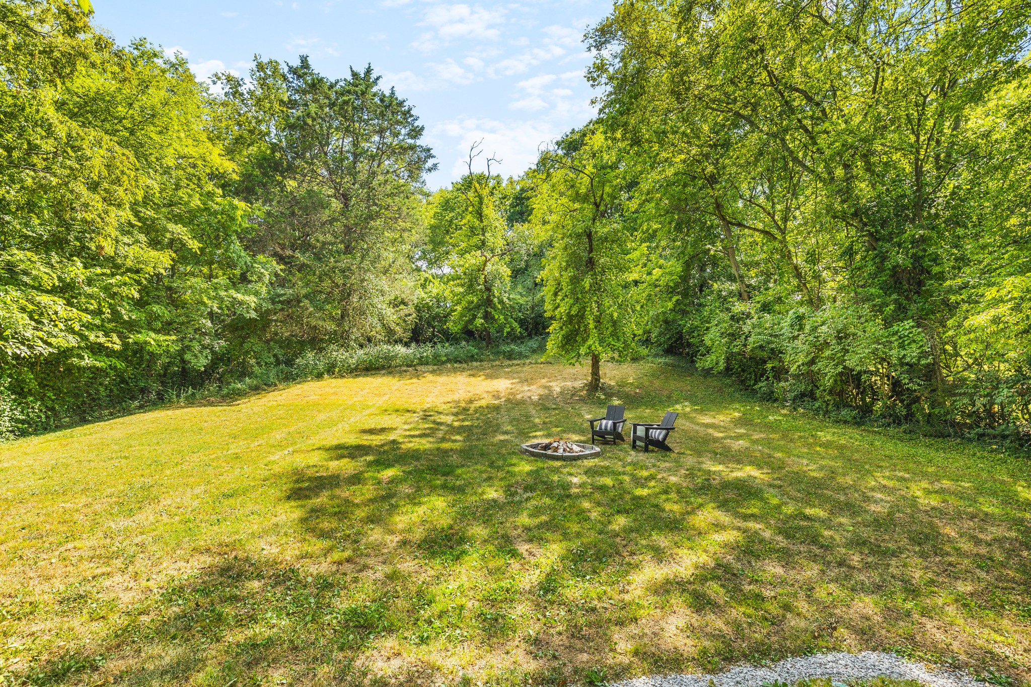231 Willow Ln