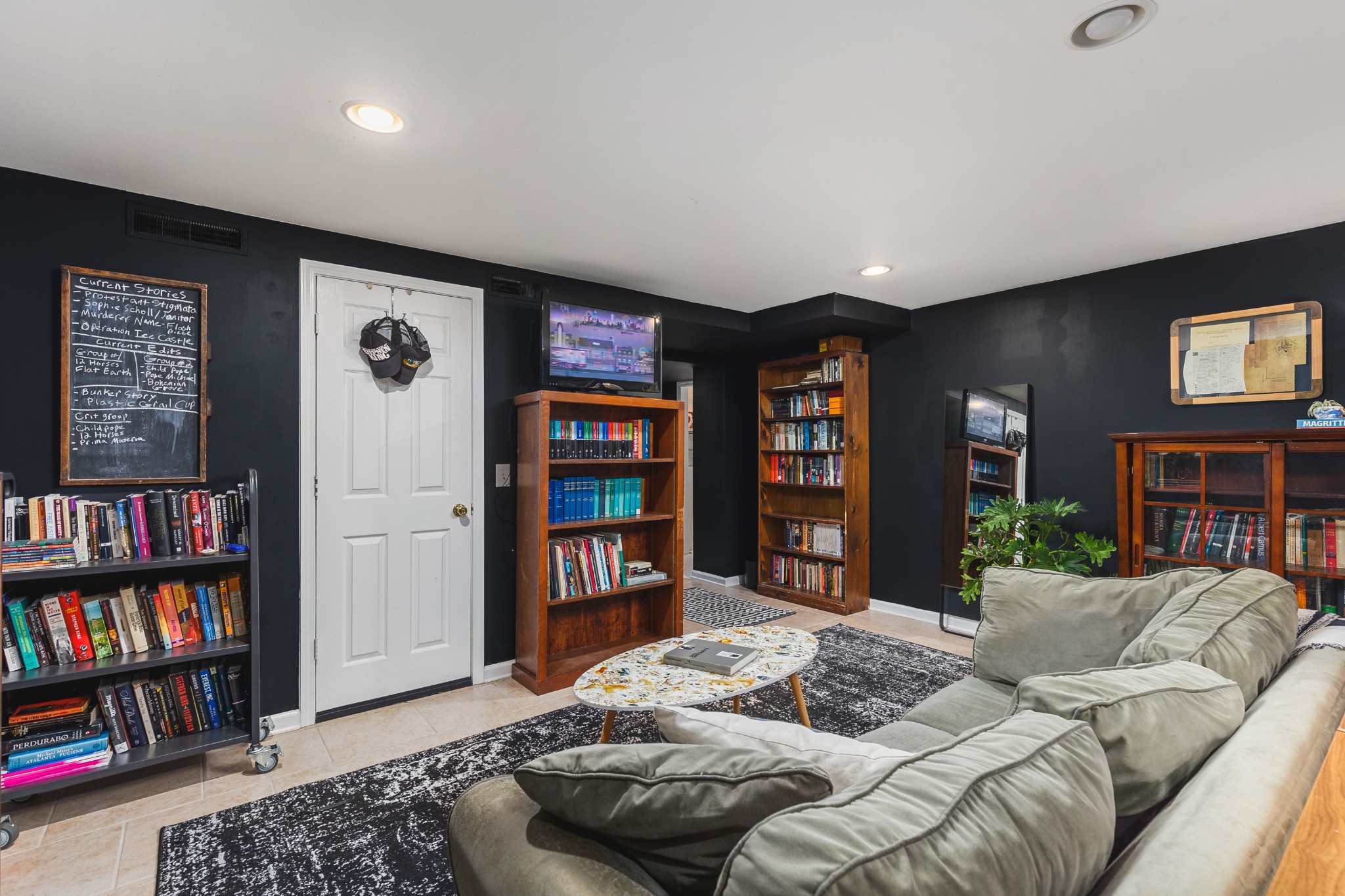 231 Willow Ln