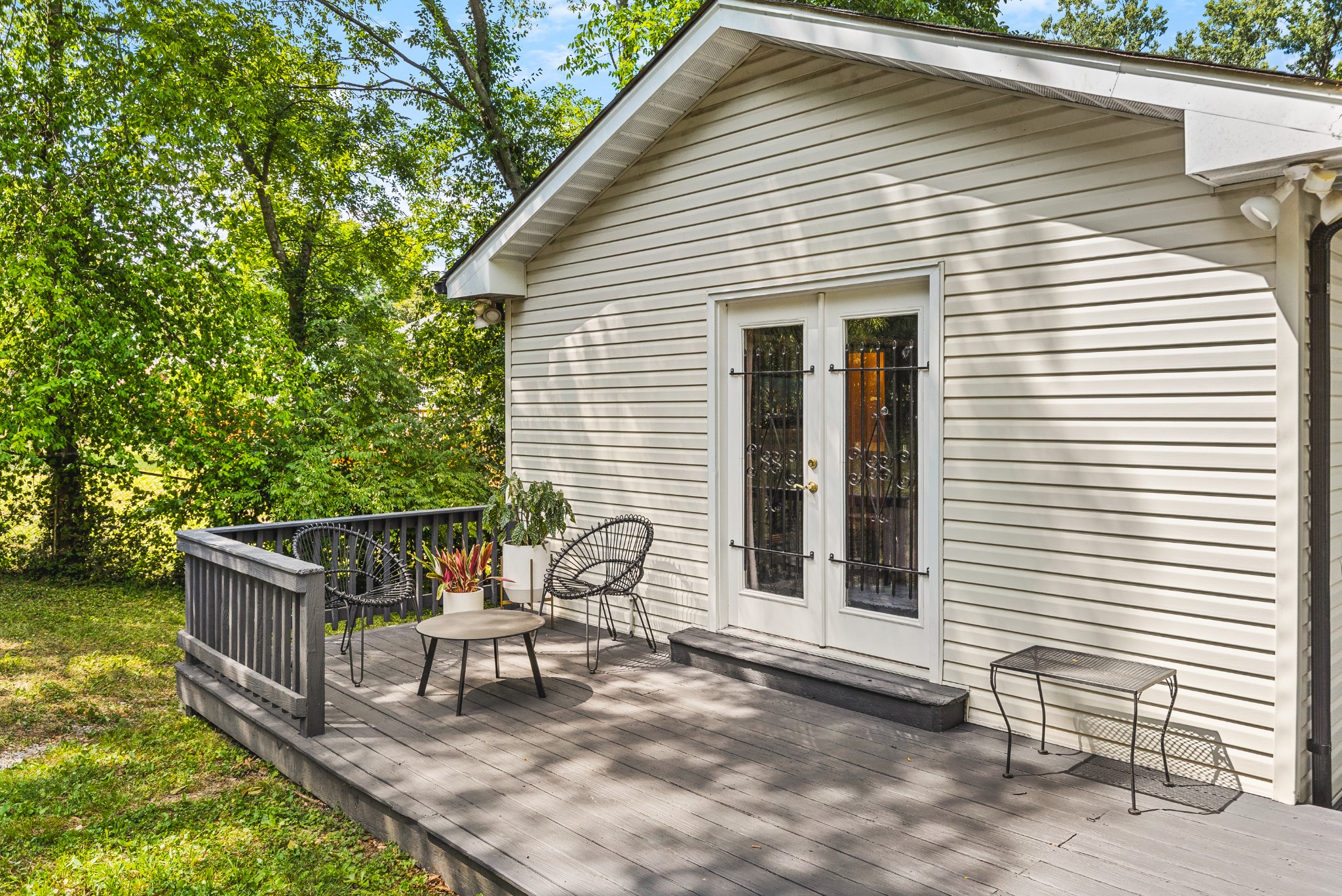 231 Willow Ln