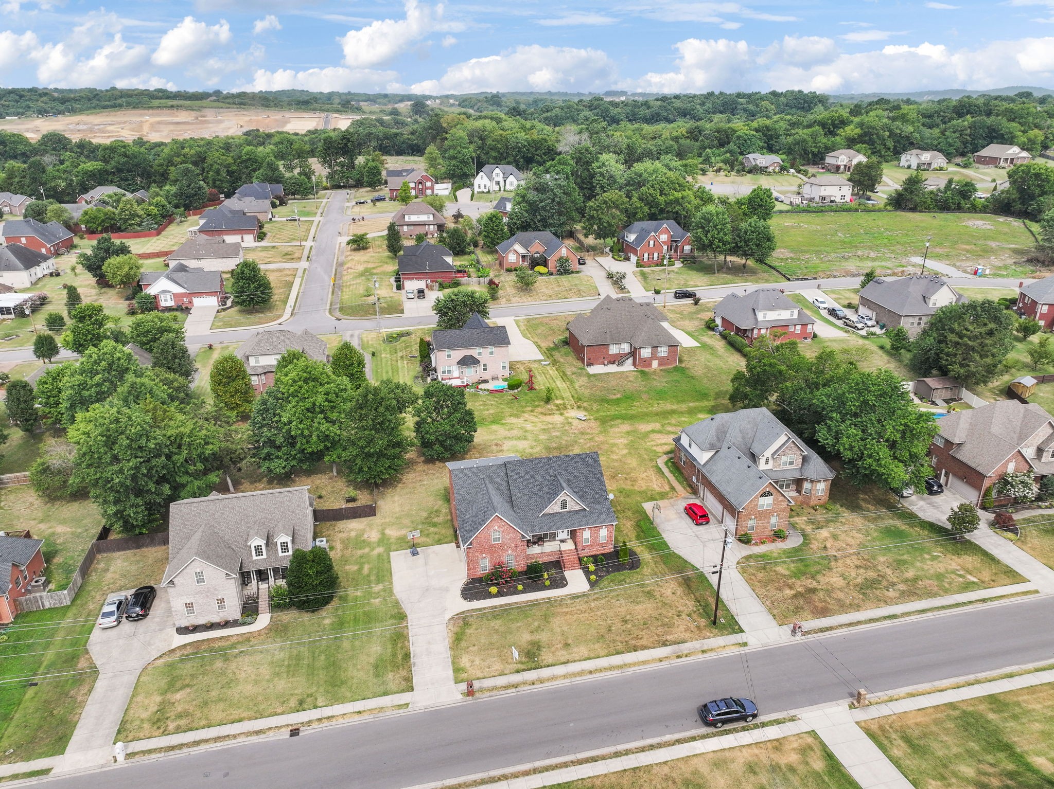 8039 Vineyard Ln