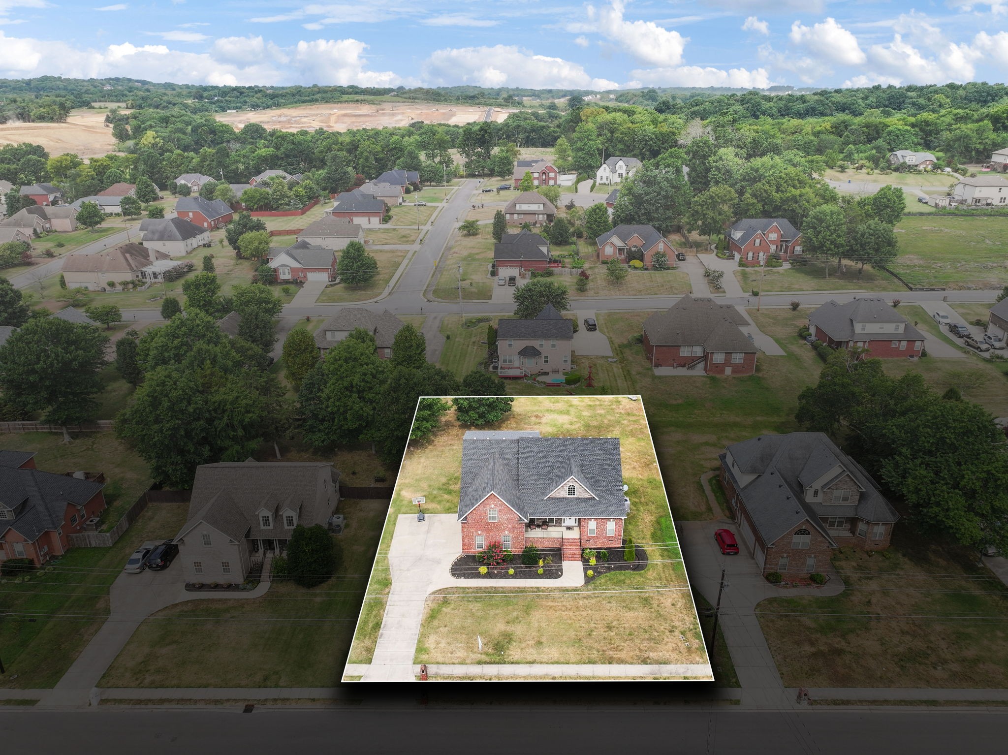 8039 Vineyard Ln