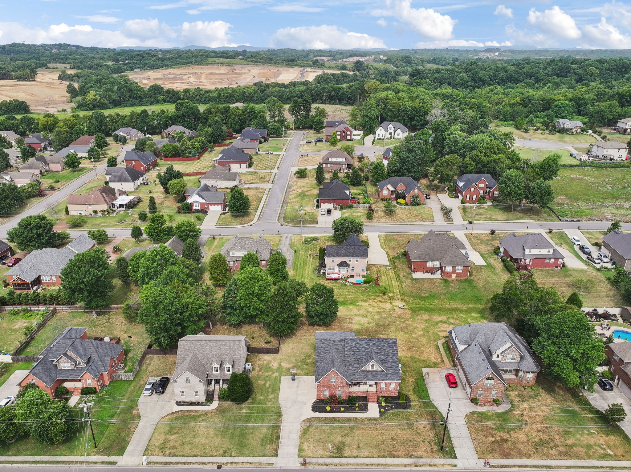 8039 Vineyard Ln