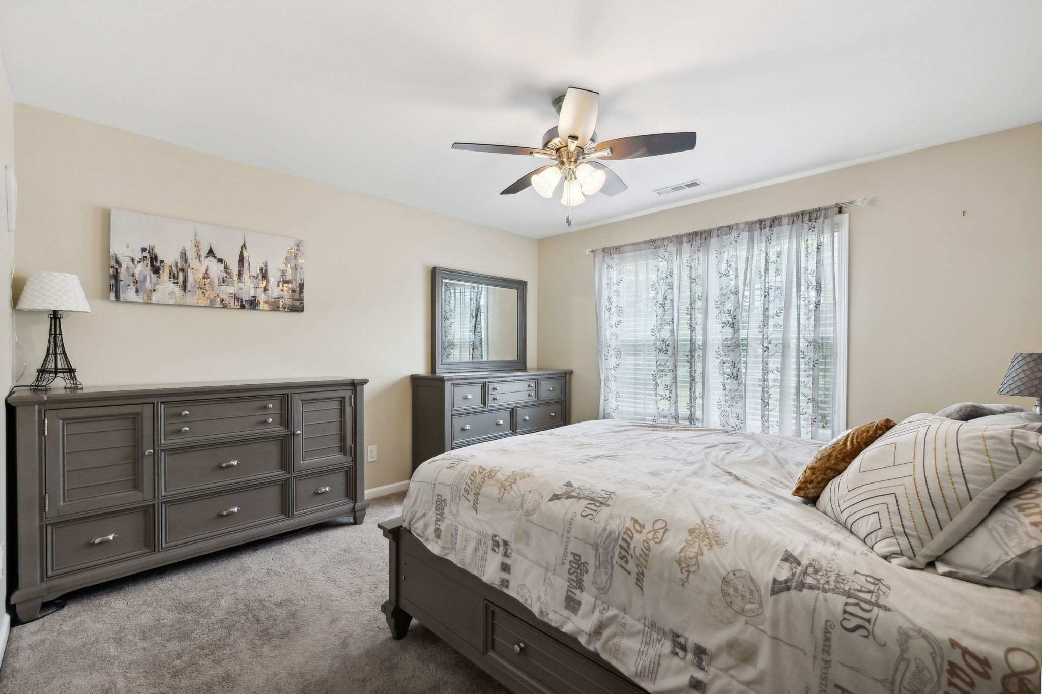 8039 Vineyard Ln