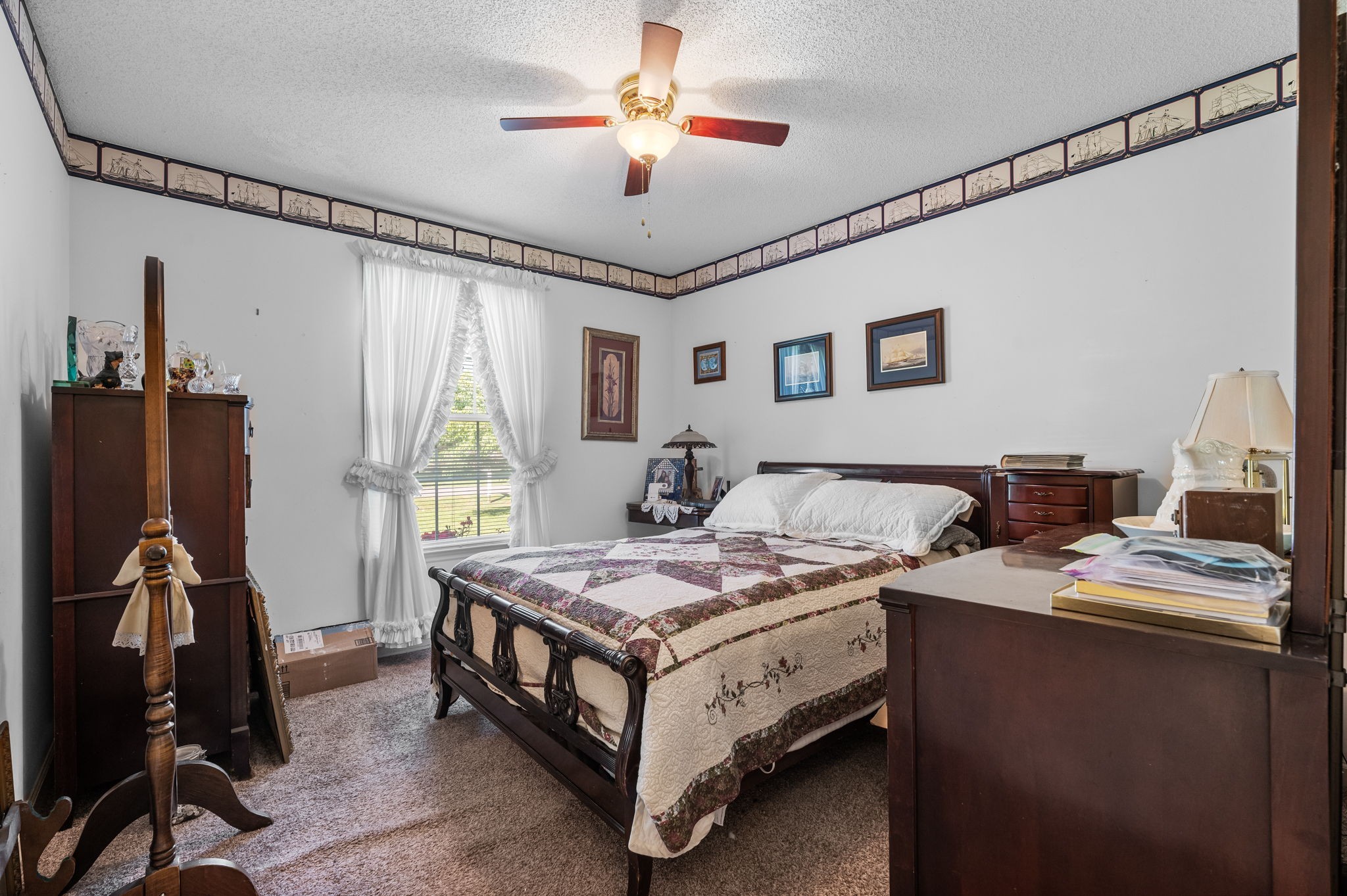 315 Shadowbrook Dr