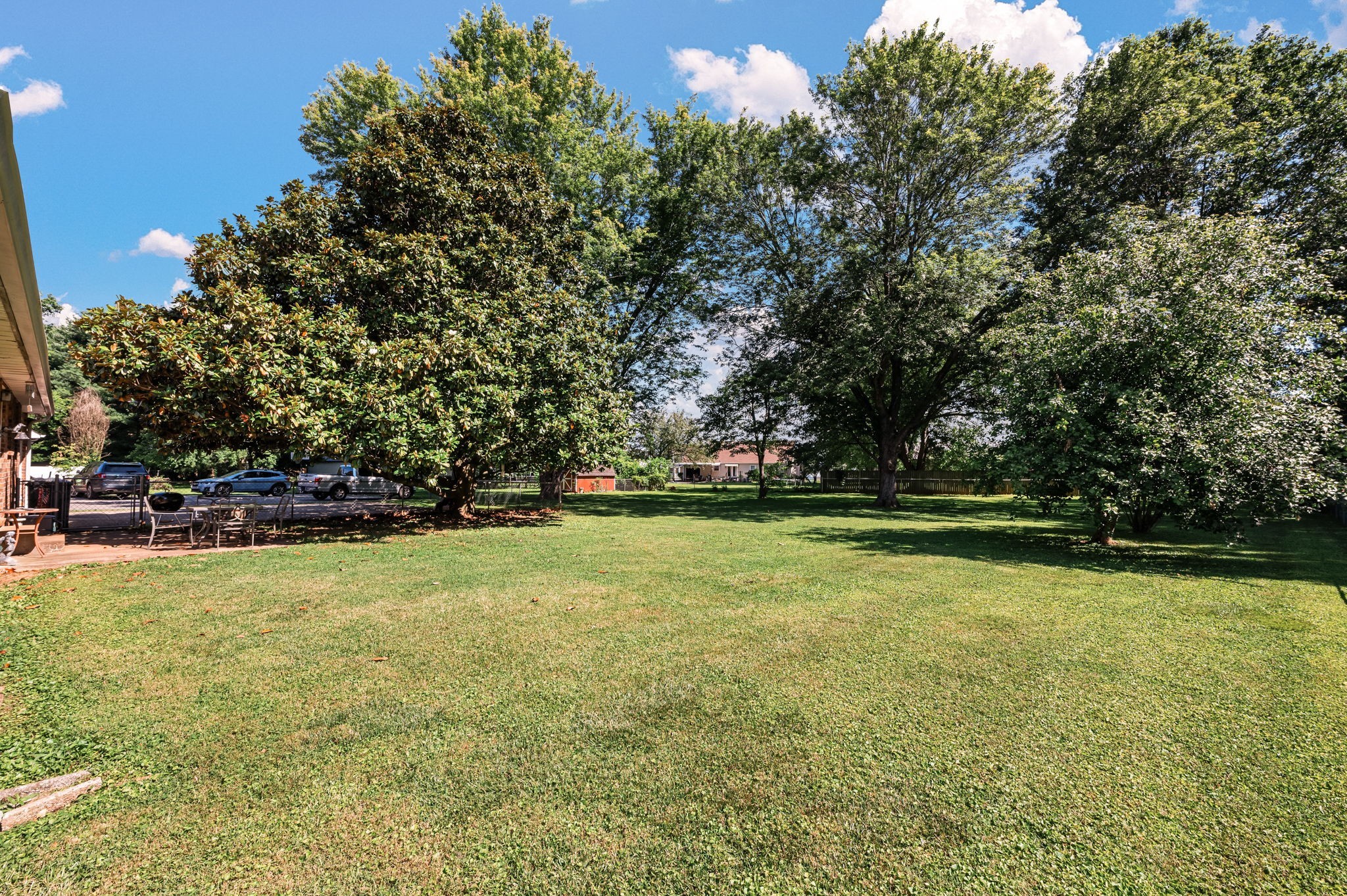 315 Shadowbrook Dr