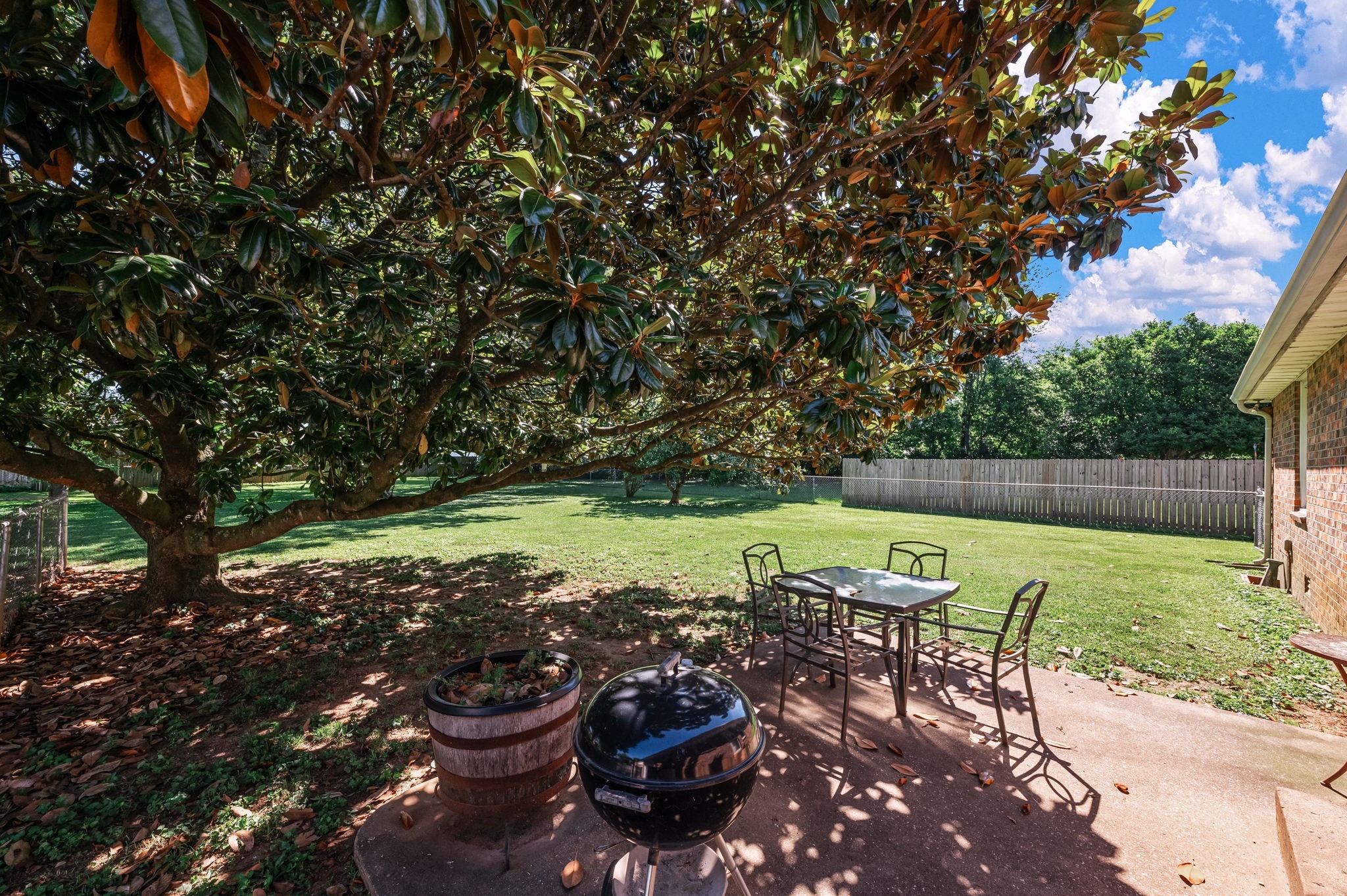 315 Shadowbrook Dr