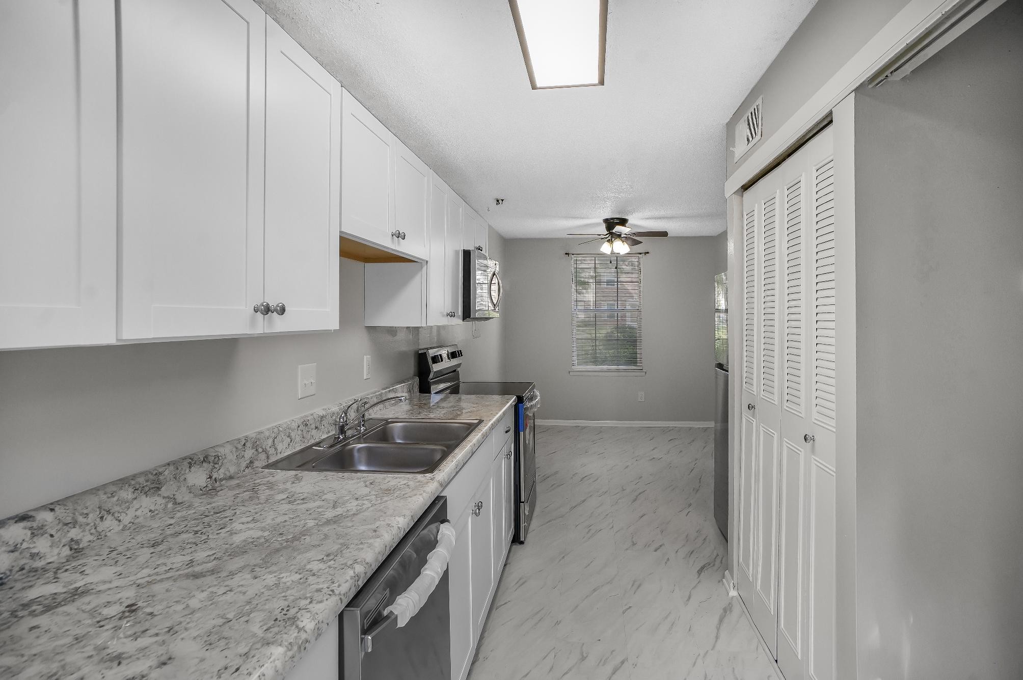 1301 Neelys Bend Rd Unit: 73