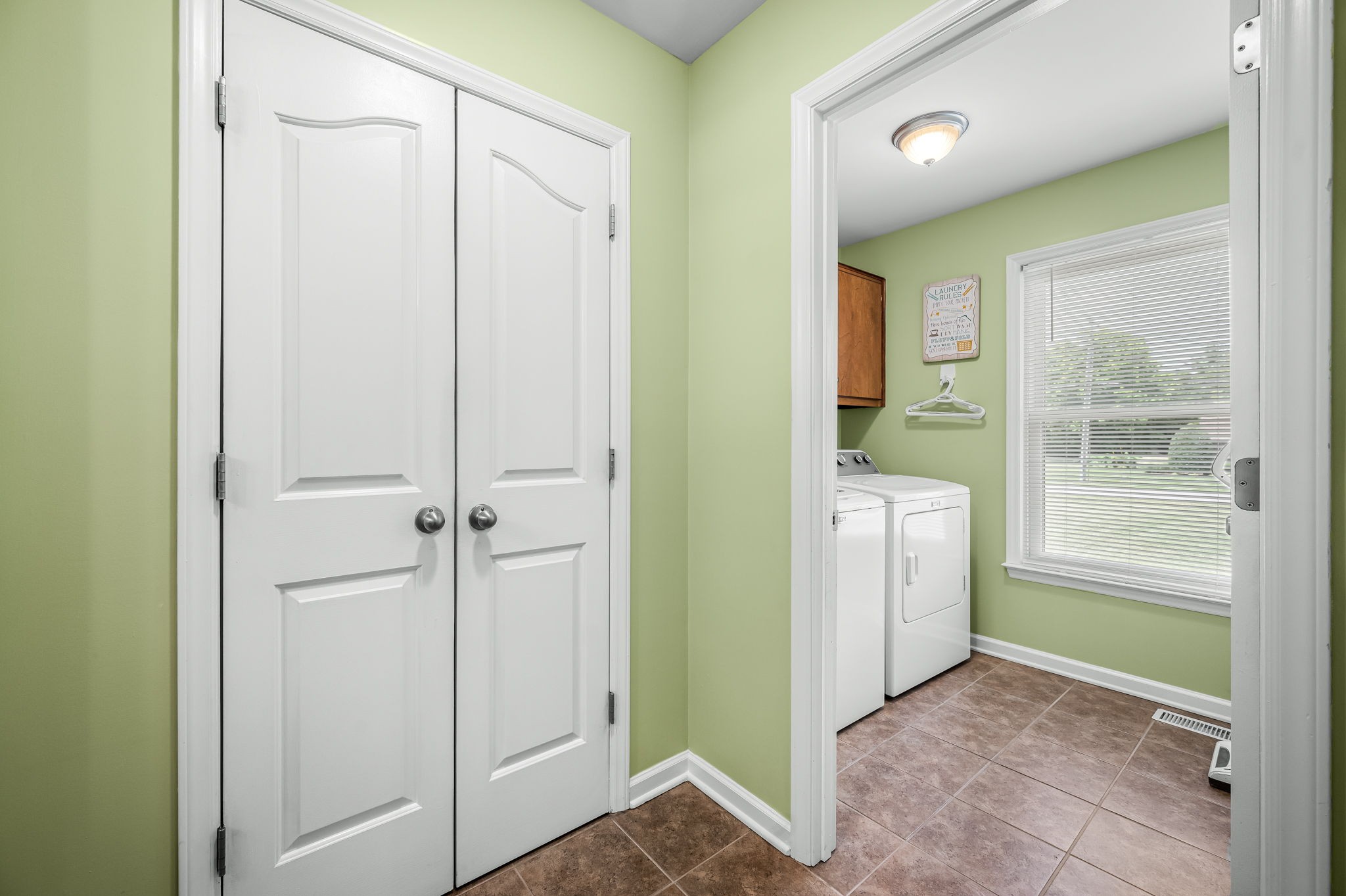 2104 Red Mile Rd