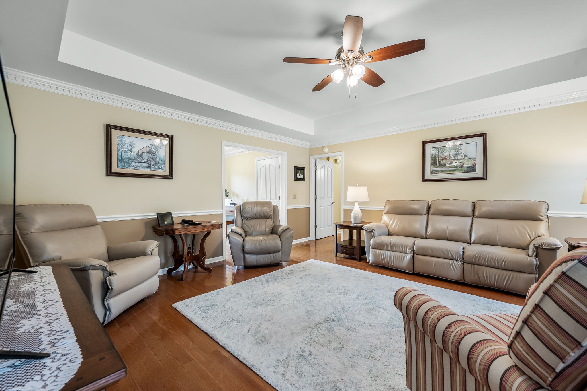 2104 Red Mile Rd
