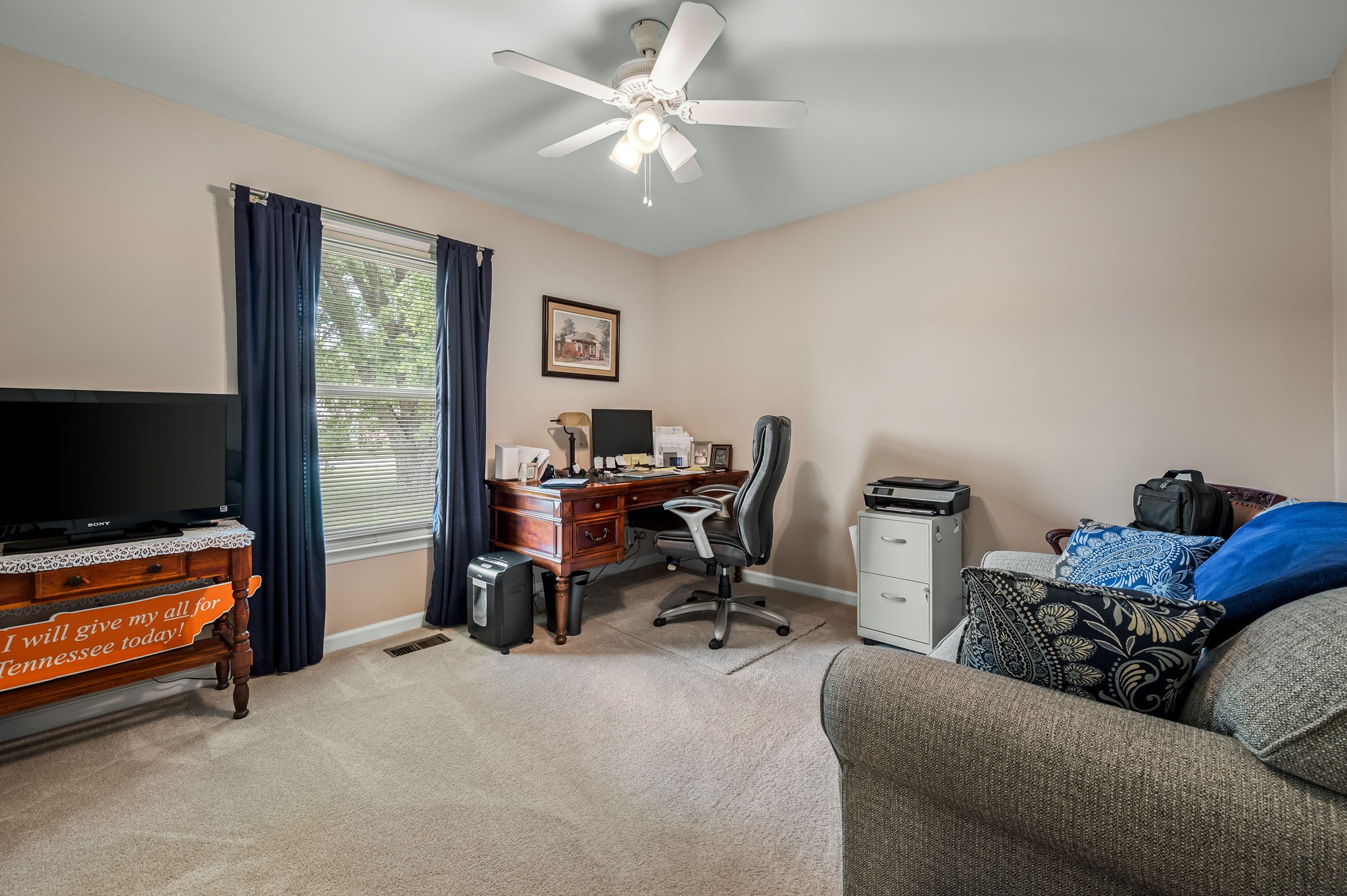 2104 Red Mile Rd
