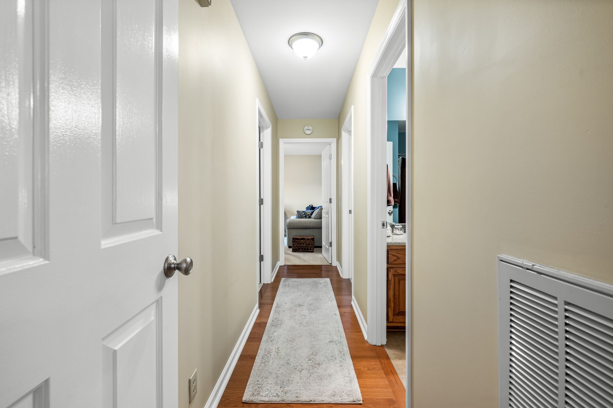 2104 Red Mile Rd