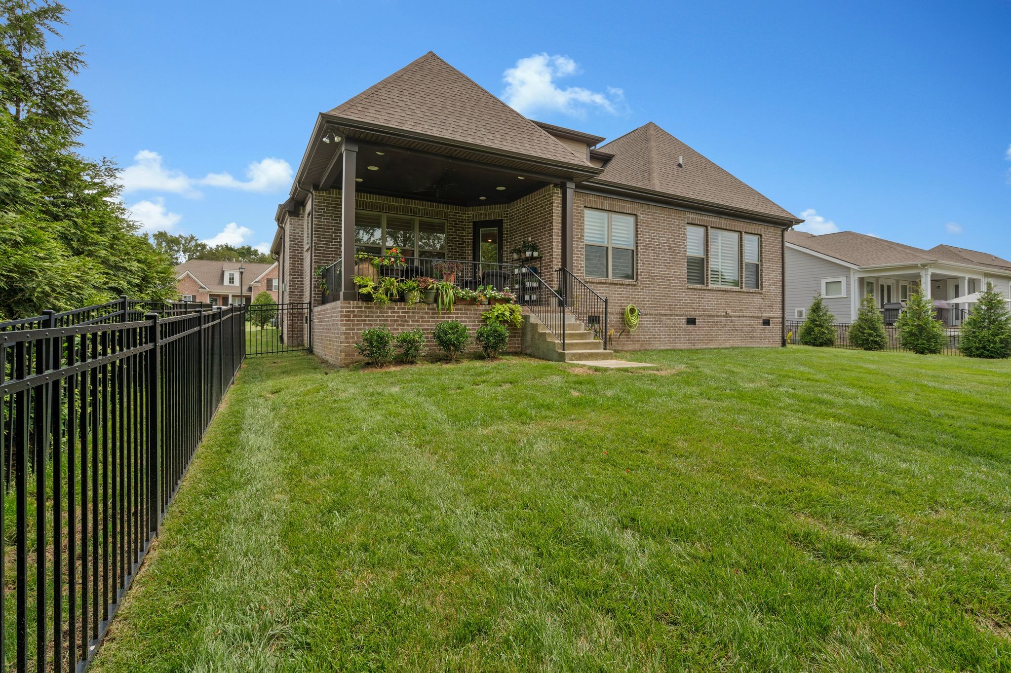 838 Nolenmeade Pl