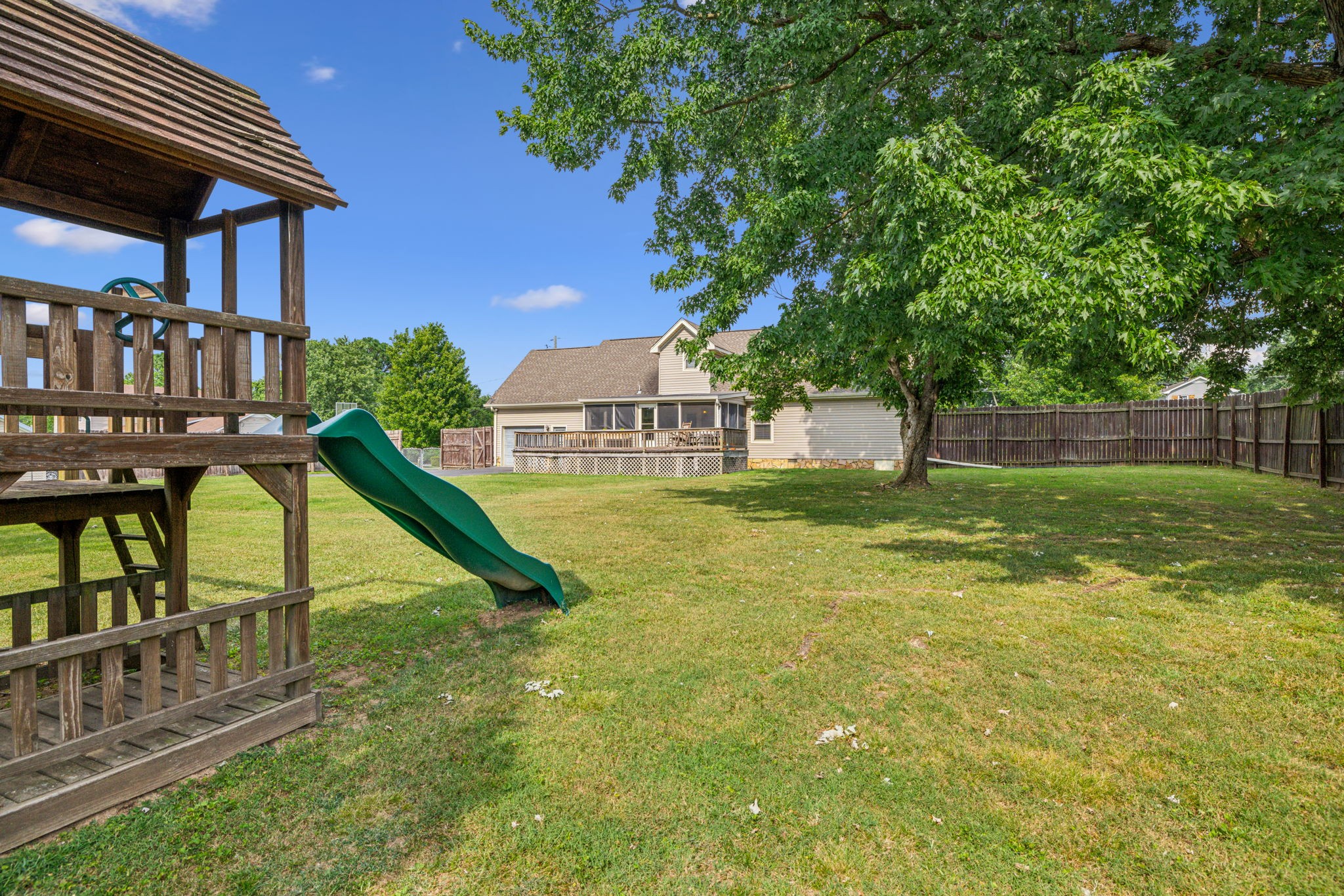 816 Walnut Ridge Dr