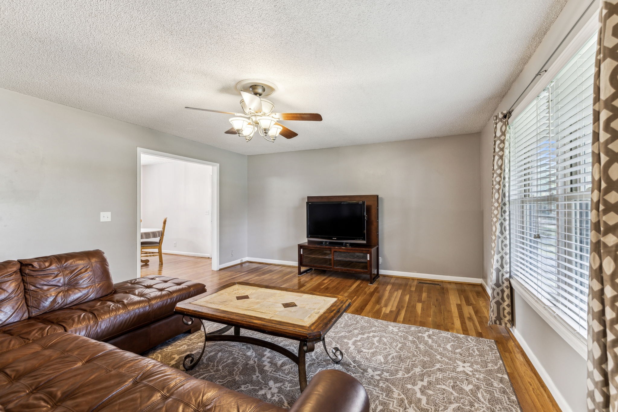 816 Walnut Ridge Dr