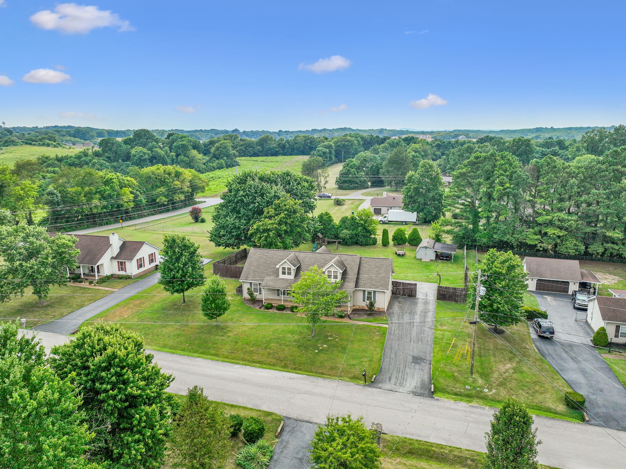 816 Walnut Ridge Dr