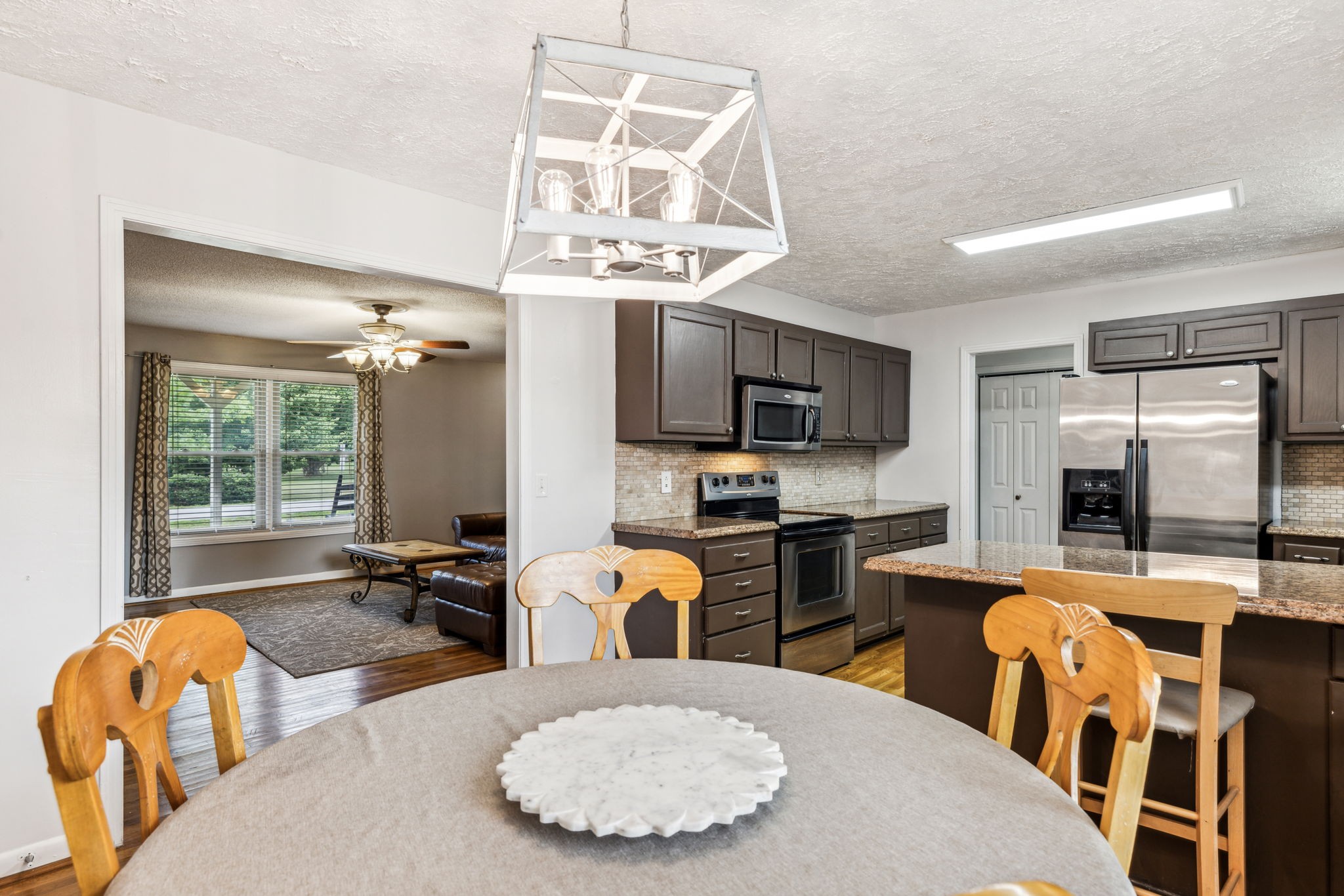 816 Walnut Ridge Dr