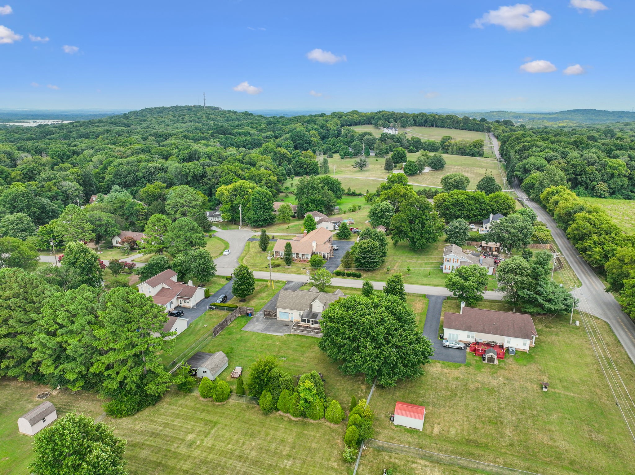 816 Walnut Ridge Dr