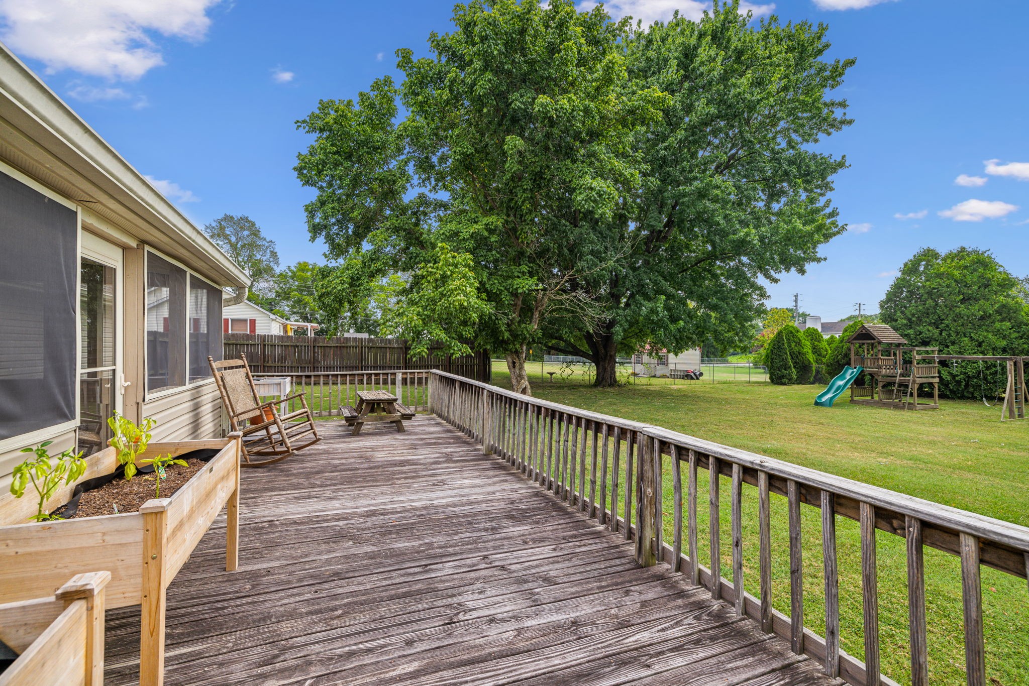 816 Walnut Ridge Dr