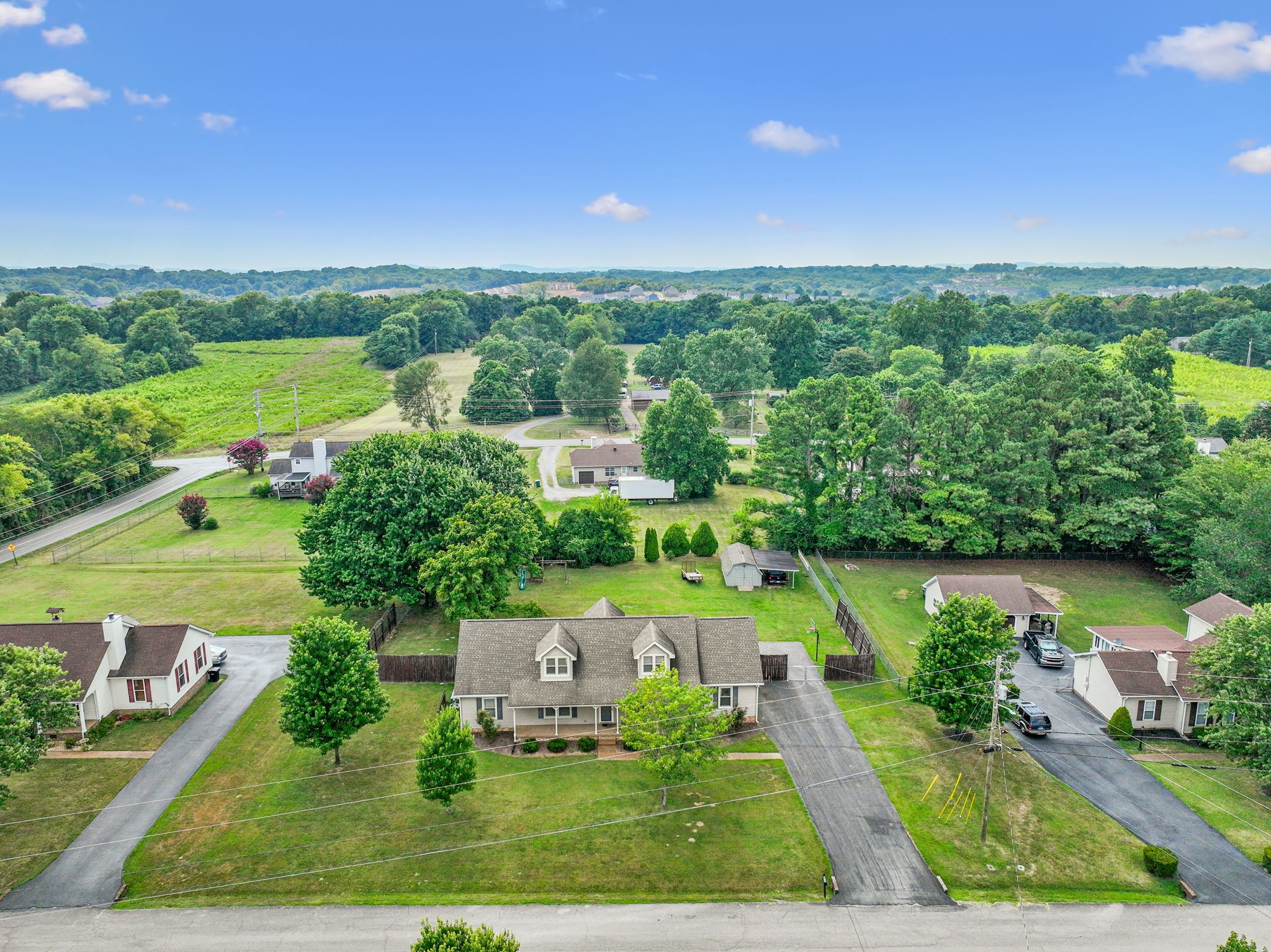 816 Walnut Ridge Dr