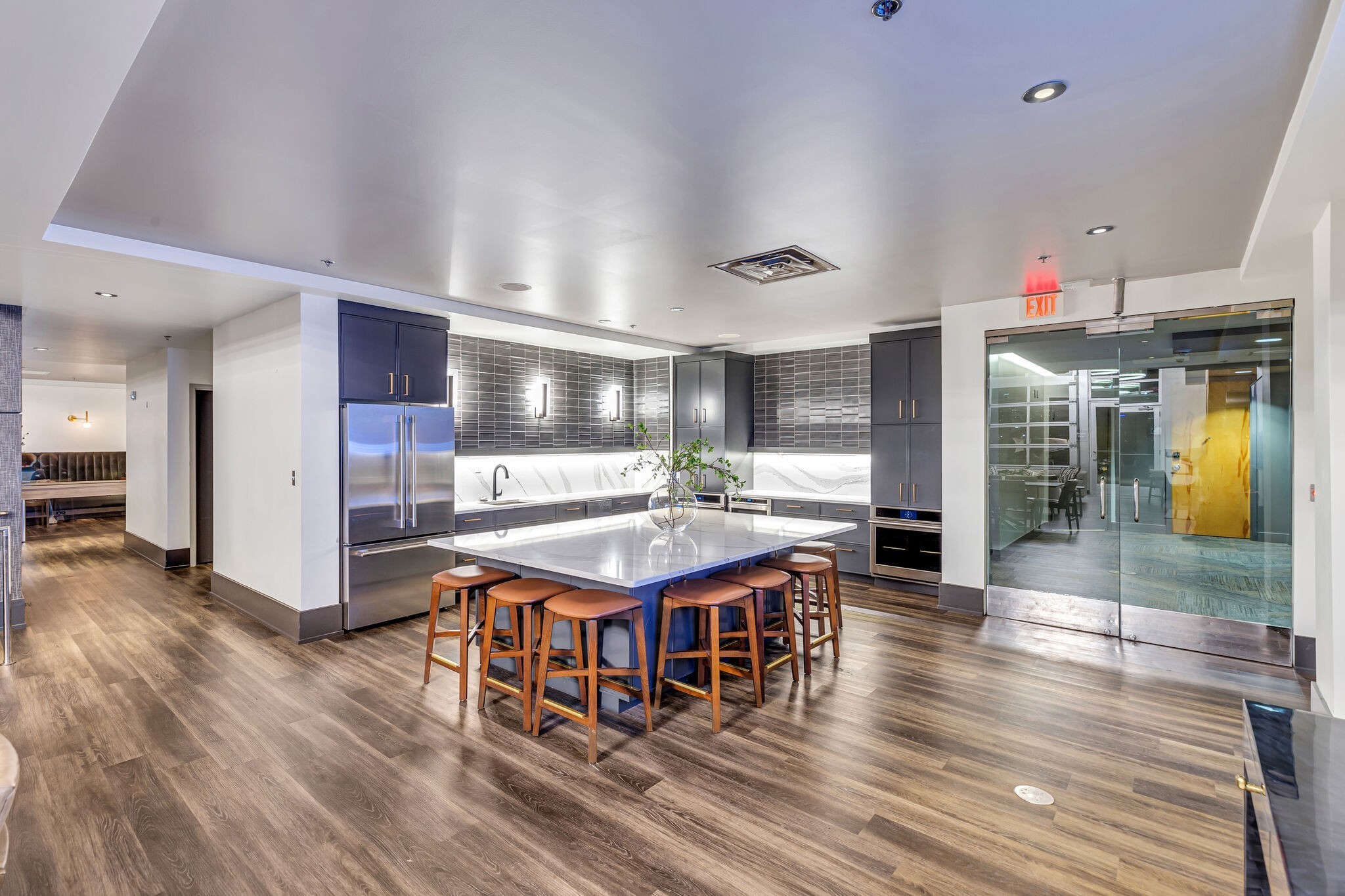 600 12th Ave, S Unit: 2115