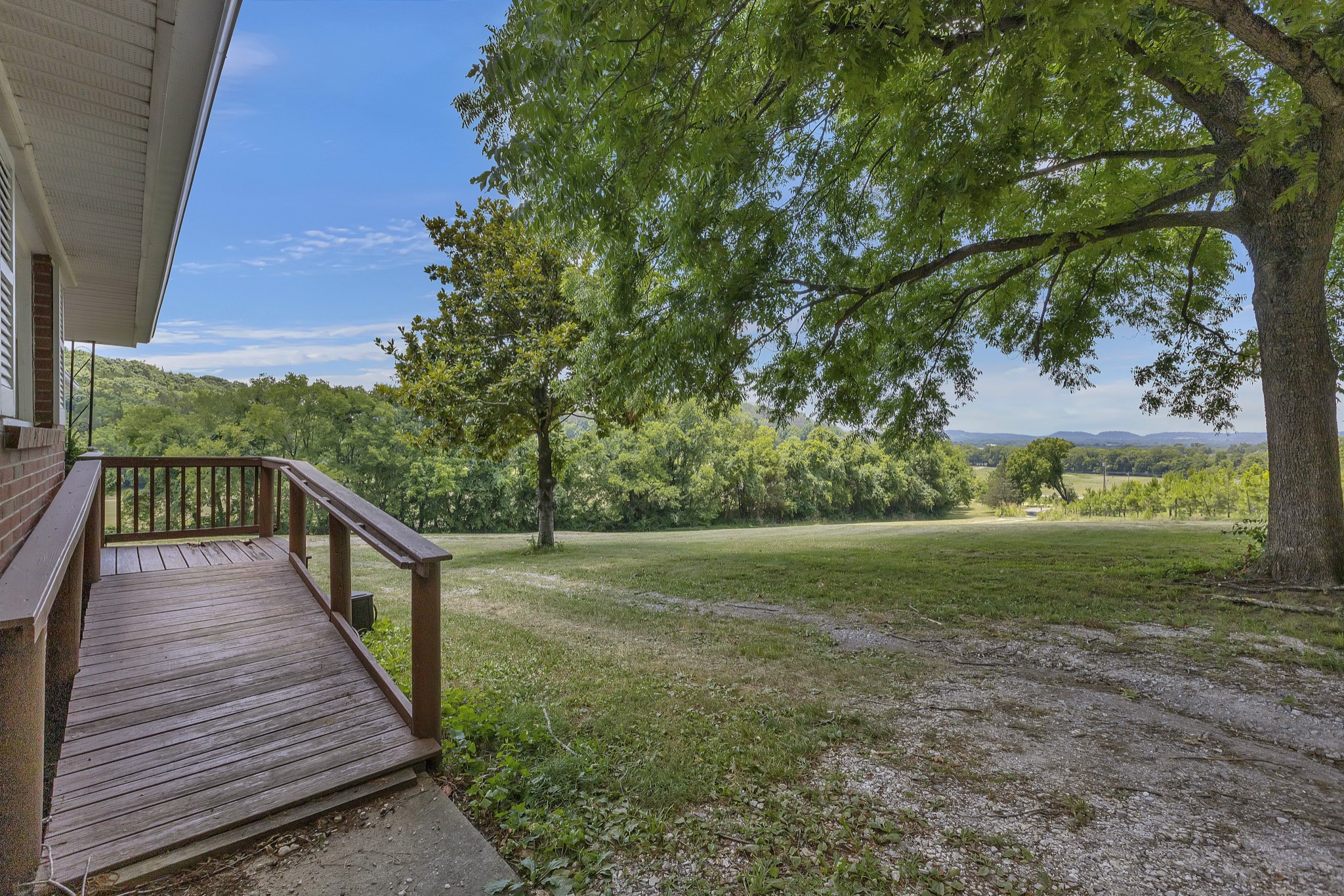 2246 S Berrys Chapel Rd