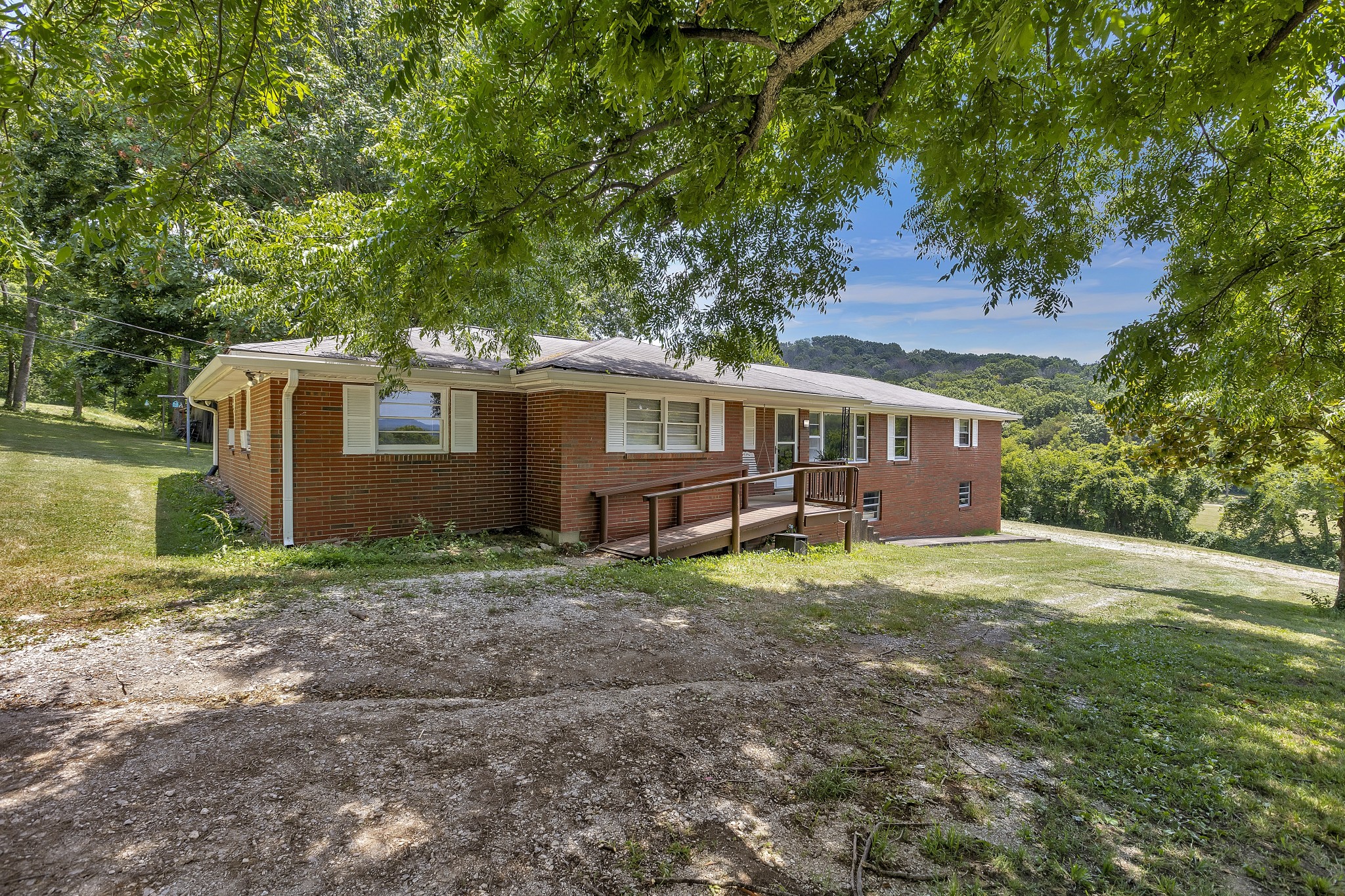 2246 S Berrys Chapel Rd