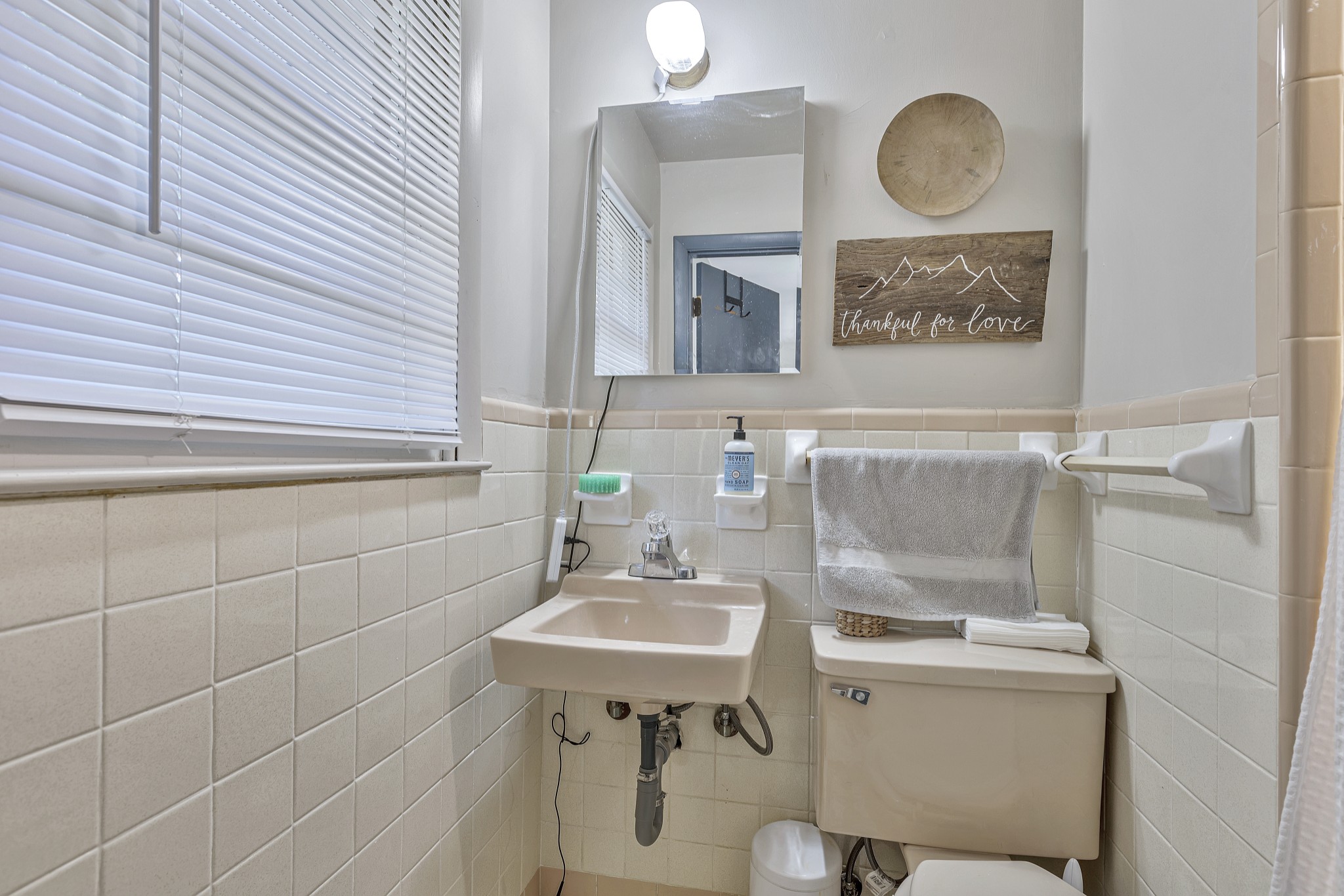 2246 S Berrys Chapel Rd