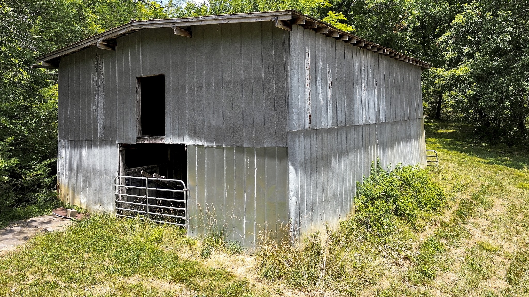 2246 S Berrys Chapel Rd