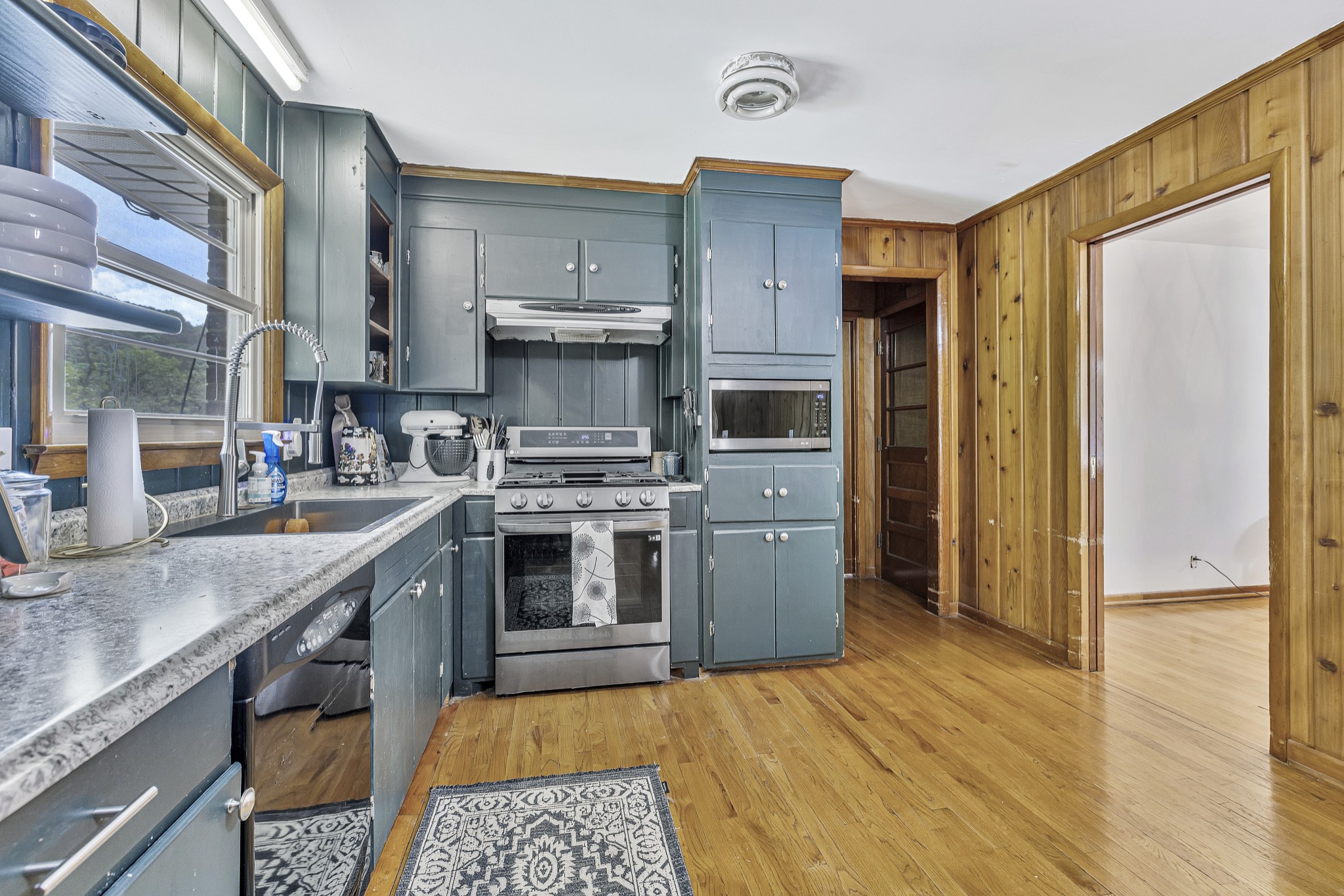 2246 S Berrys Chapel Rd