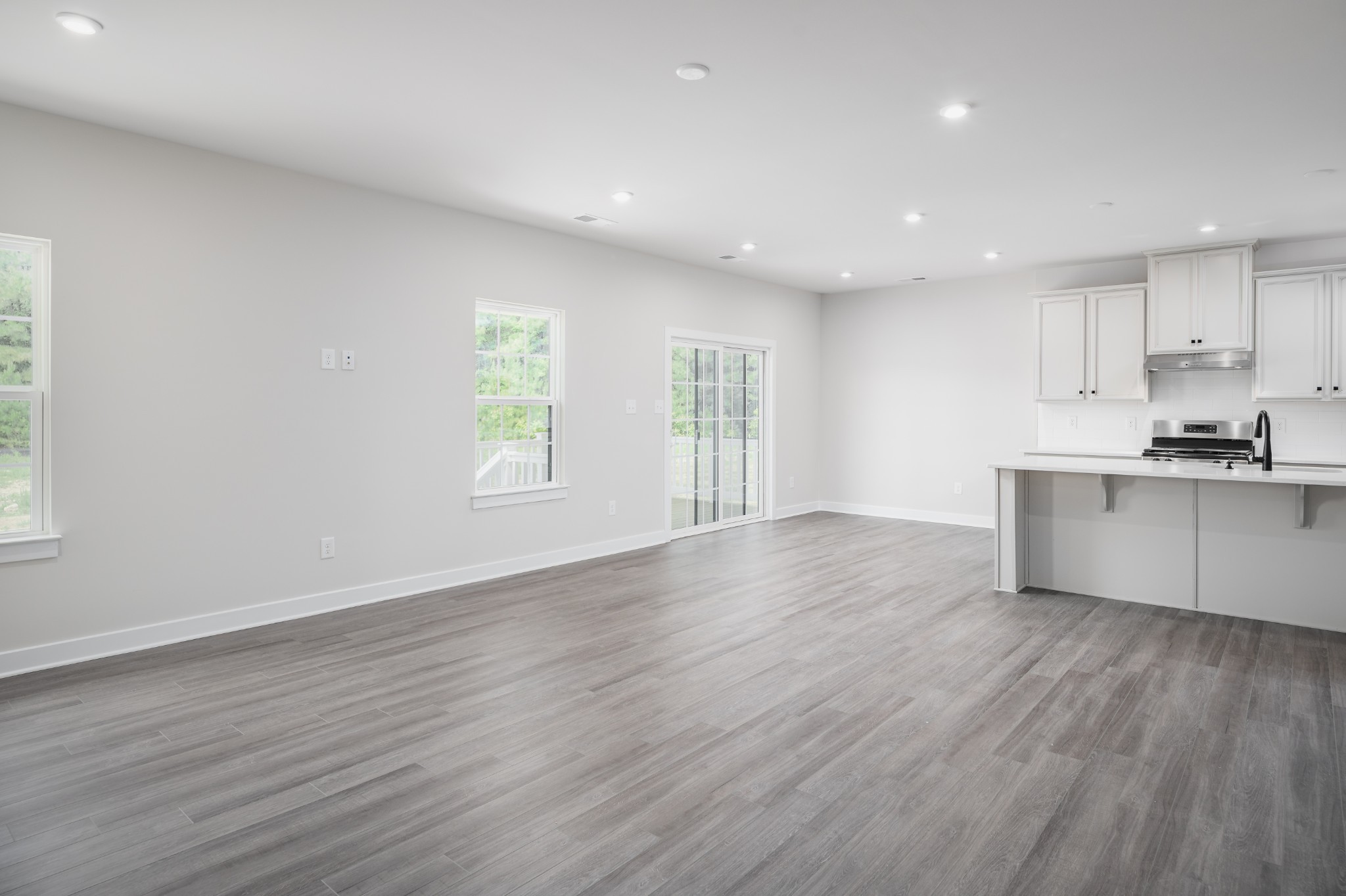 4421 Fairlight Lane