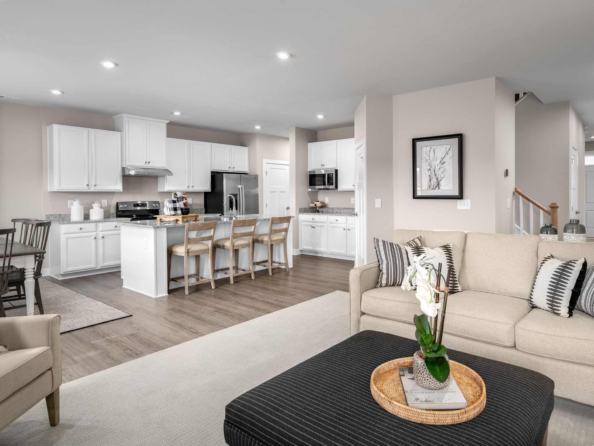 4421 Fairlight Lane