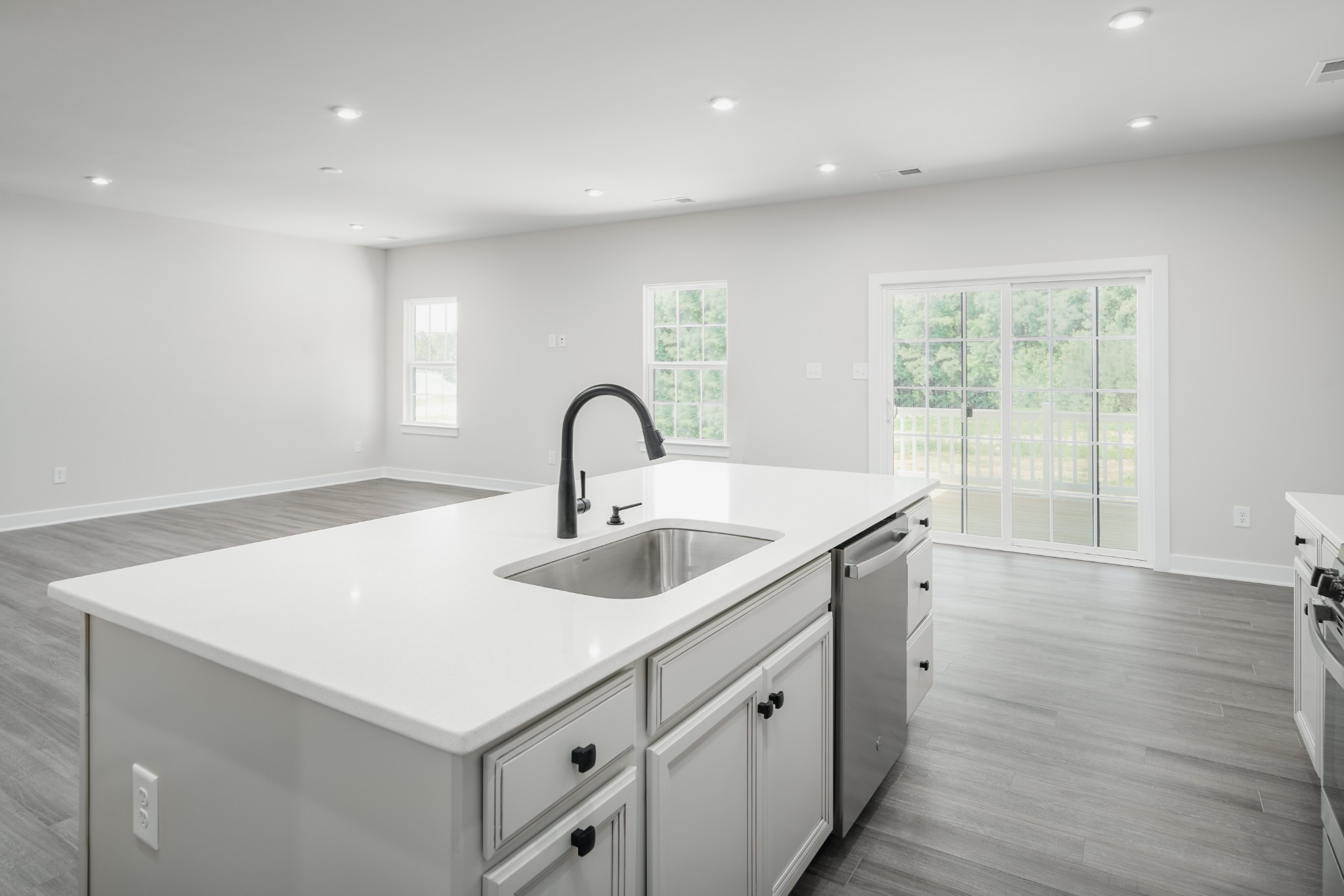 4421 Fairlight Lane